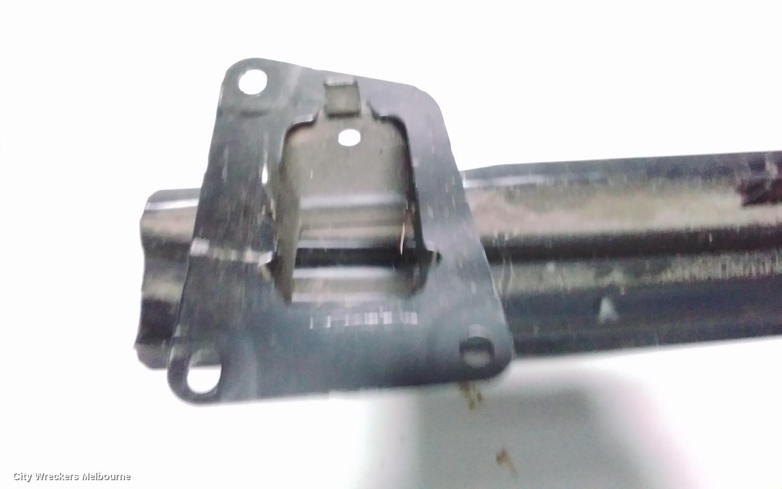 VOLKSWAGEN PASSAT R/BAR BRACKET/REINFO, MAIN REINFORCEMENT, 3C/MK6 B6, SEDAN, 03/2006 - 09/2010