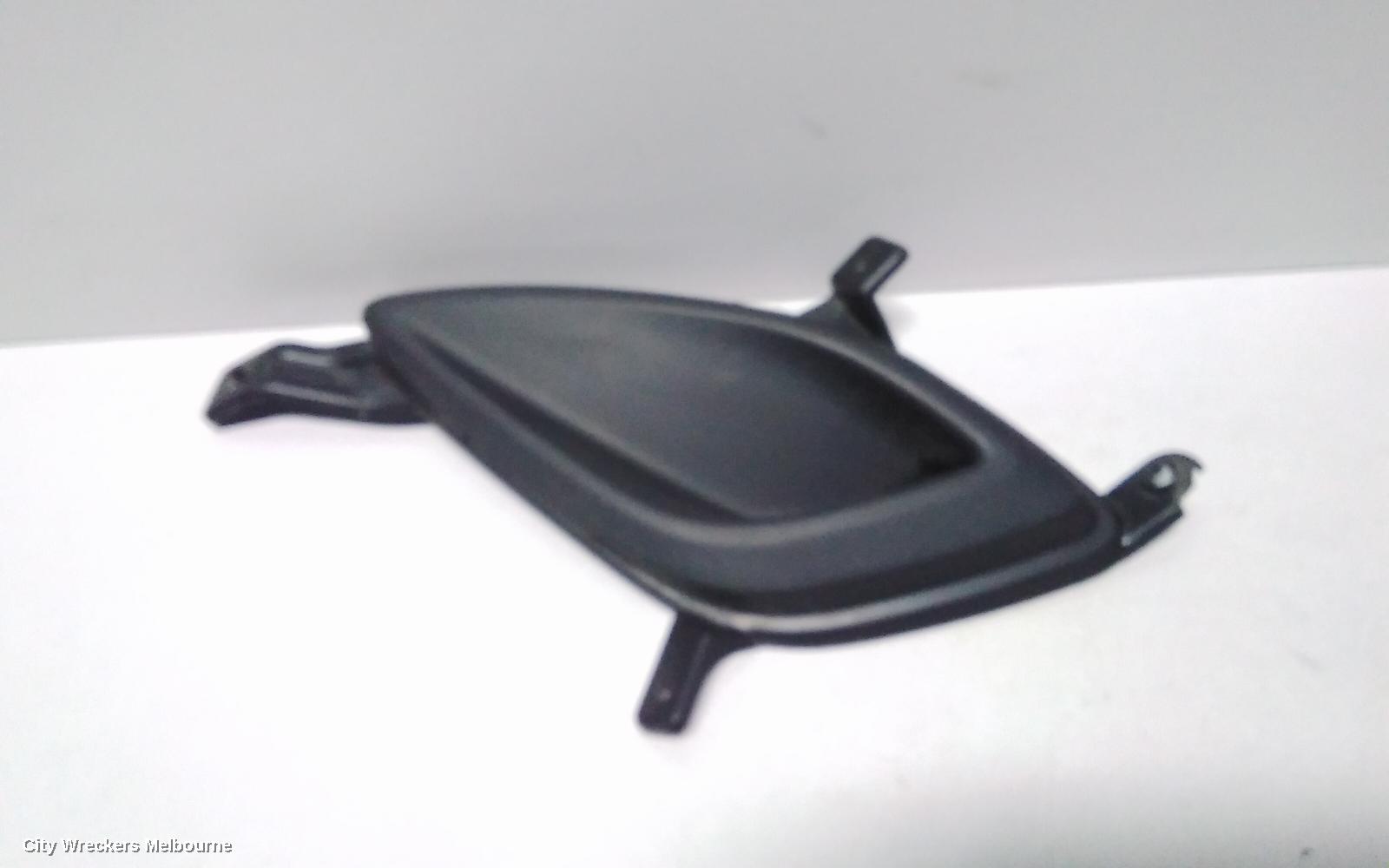 HYUNDAI ELANTRA LEFT INDICATOR/FOG/SIDE, BUMPER FOGLAMP COVER, MD, 03/2011 - 11/2015