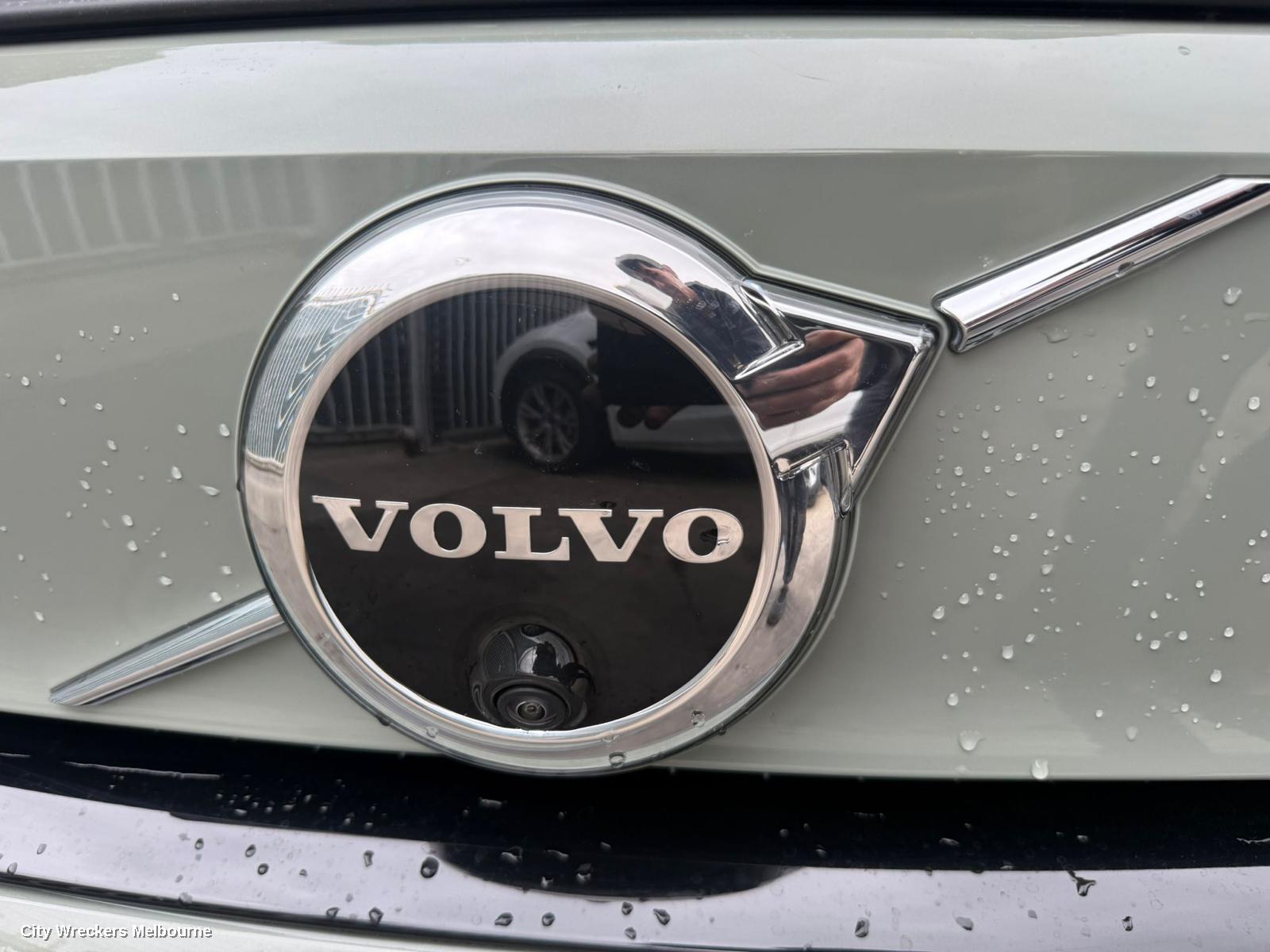 VOLVO XC40 LEFT FRONT STRUT, 02/2018 ONWARDS