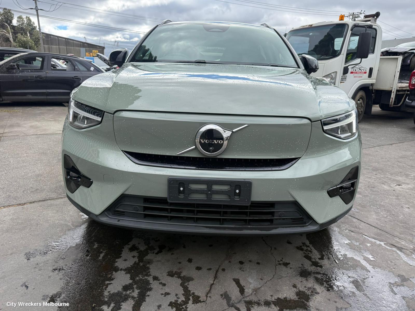 VOLVO XC40 LEFT FRONT STRUT, 02/2018 ONWARDS