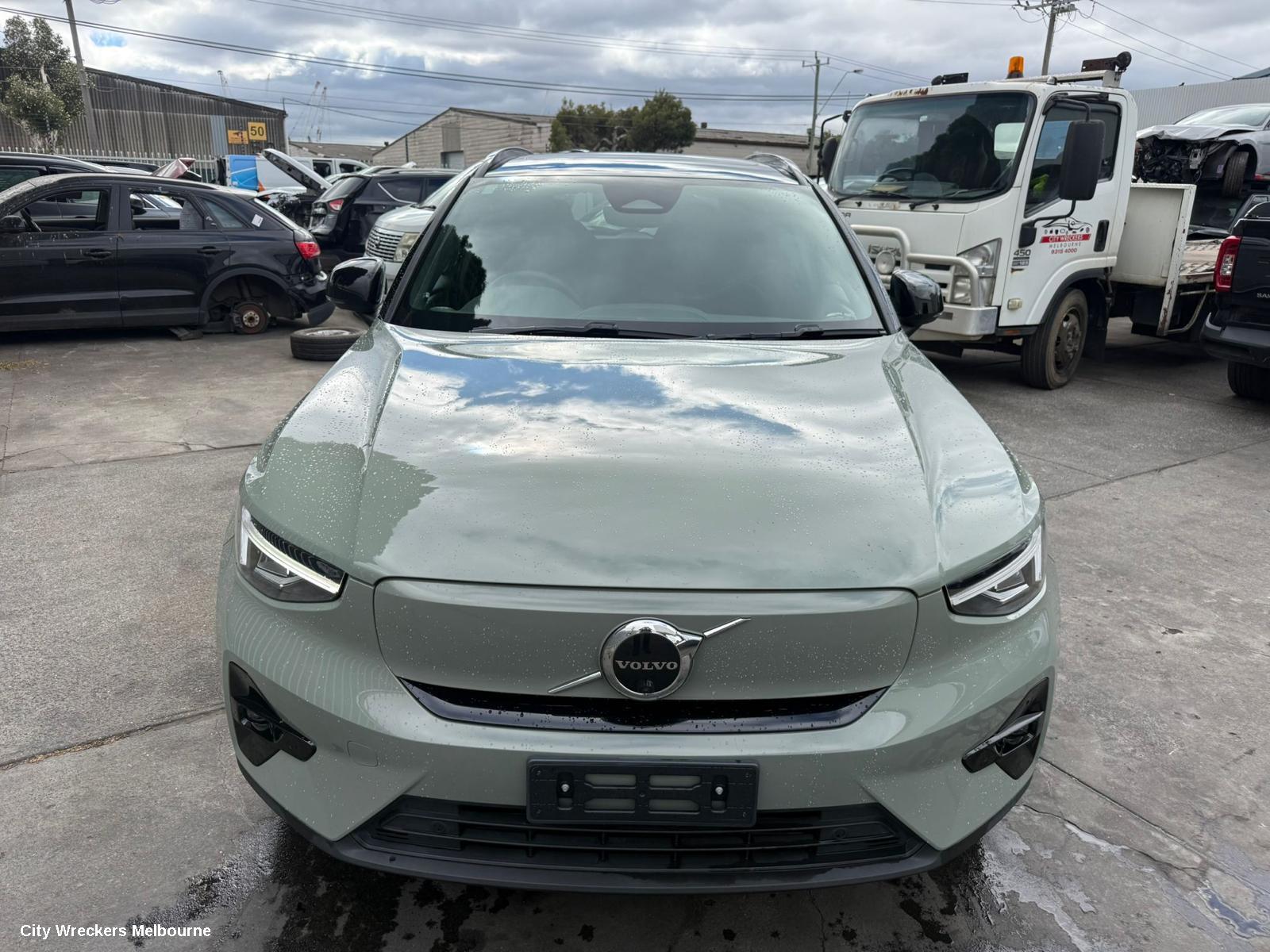 VOLVO XC40 LEFT FRONT STRUT, 02/2018 ONWARDS