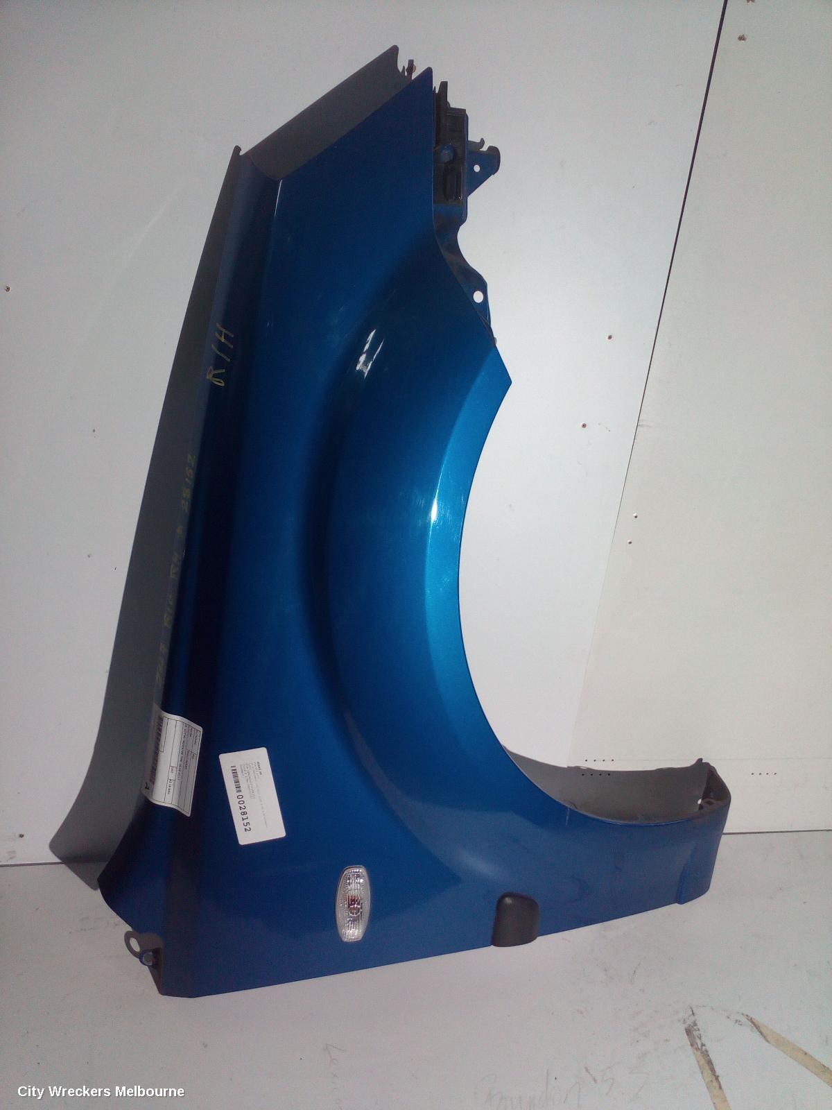 KIA RIO RIGHT GUARD, JB, SUIT W/ INDICATOR TYPE, 08/2005 - 07/2011