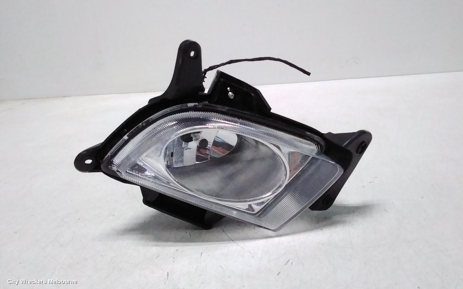 HYUNDAI I30 LEFT INDICATOR/FOG/SIDE, BUMPER FOGLAMP, FD, 09/2007 - 04/2012