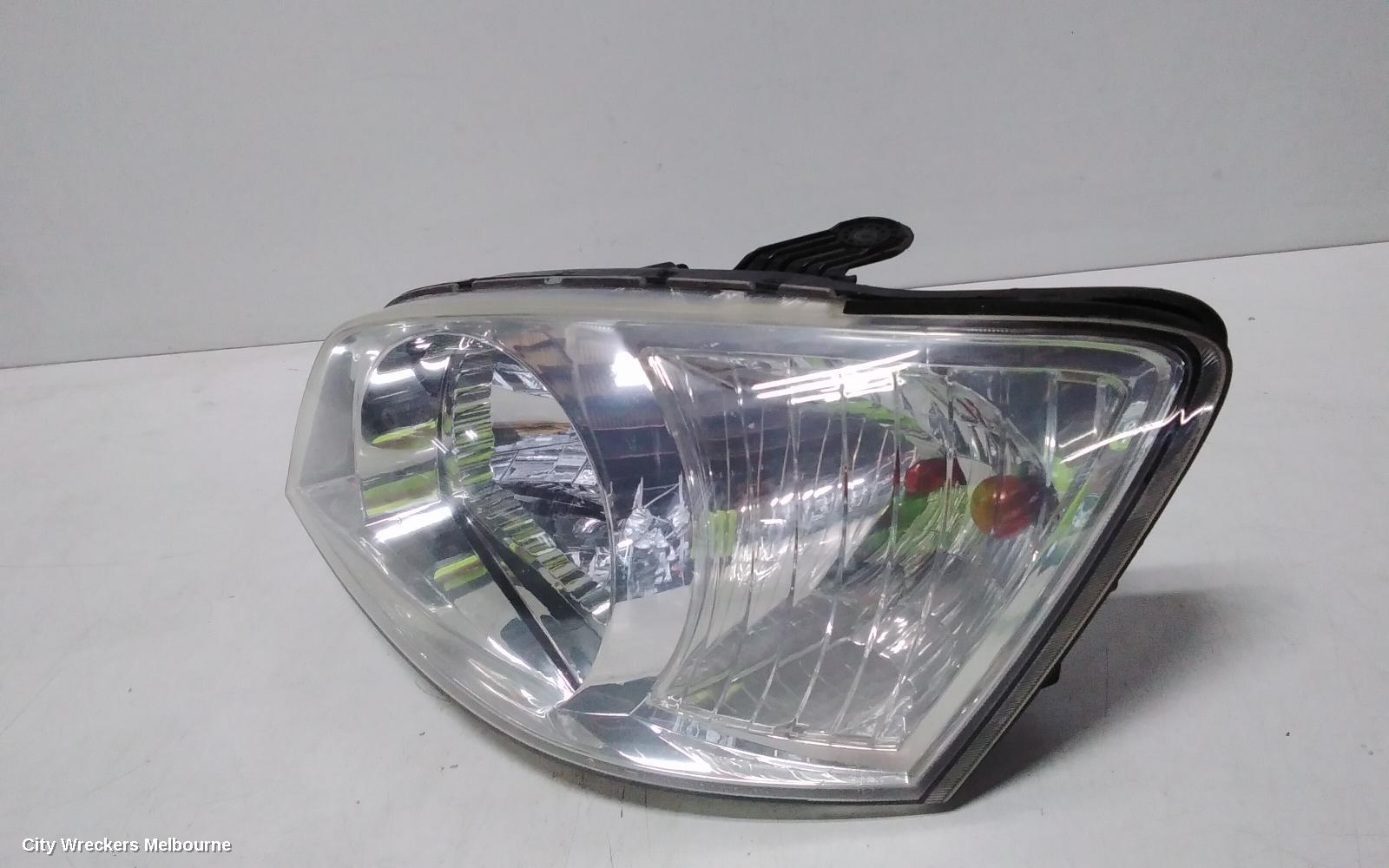 HYUNDAI GETZ LEFT HEADLAMP, TB, 09/2002 - 09/2005