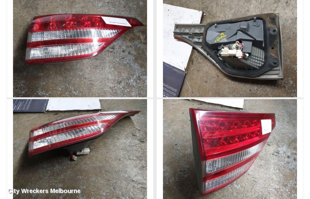 TOYOTA TARAGO REAR GARNISH, TAILGATE LAMP (LH SIDE), ACR50R, 03/2006 - 12/2008
