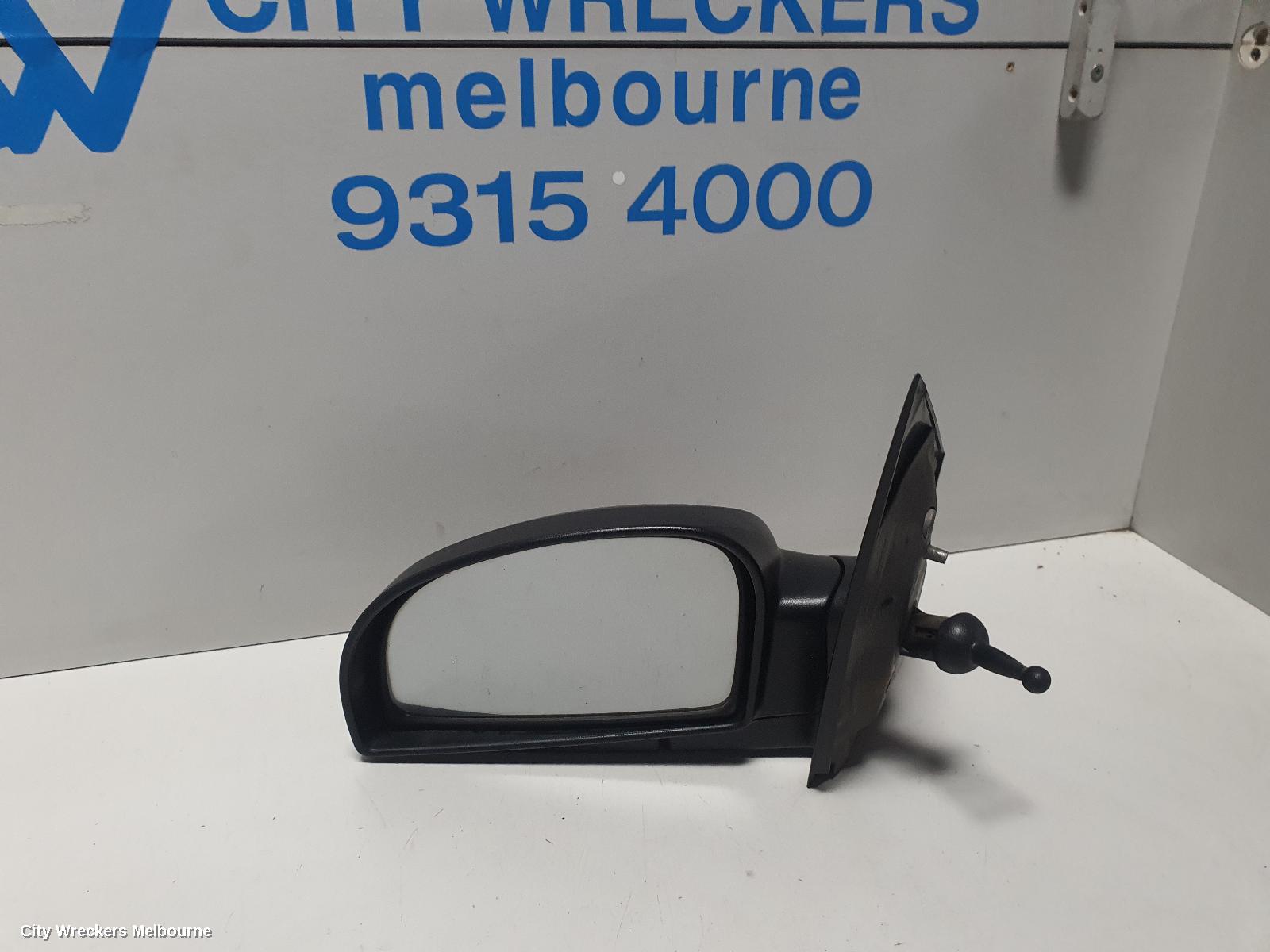 HYUNDAI GETZ LEFT DOOR MIRROR, TB, 3DR/5DR HATCH, MAN, 09/2002 - 09/2005