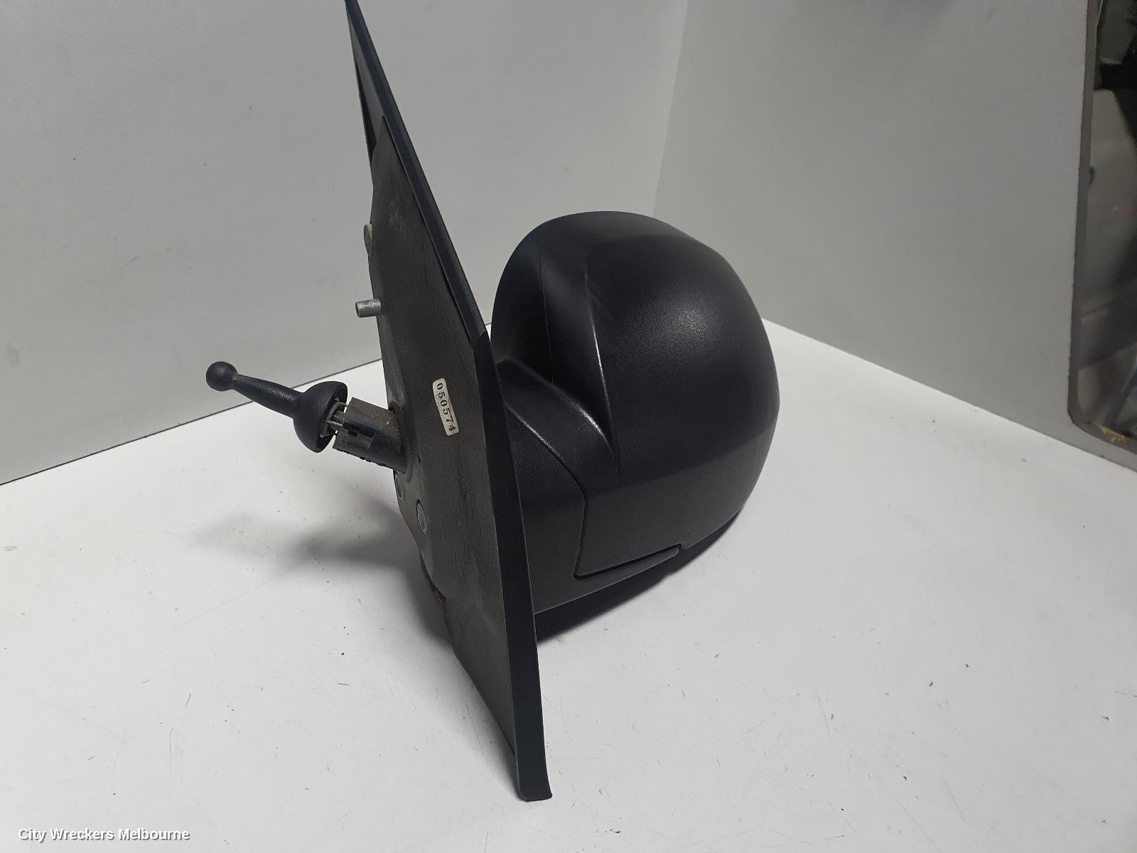 HYUNDAI GETZ LEFT DOOR MIRROR, TB, 3DR/5DR HATCH, MAN, 09/2002 - 09/2005