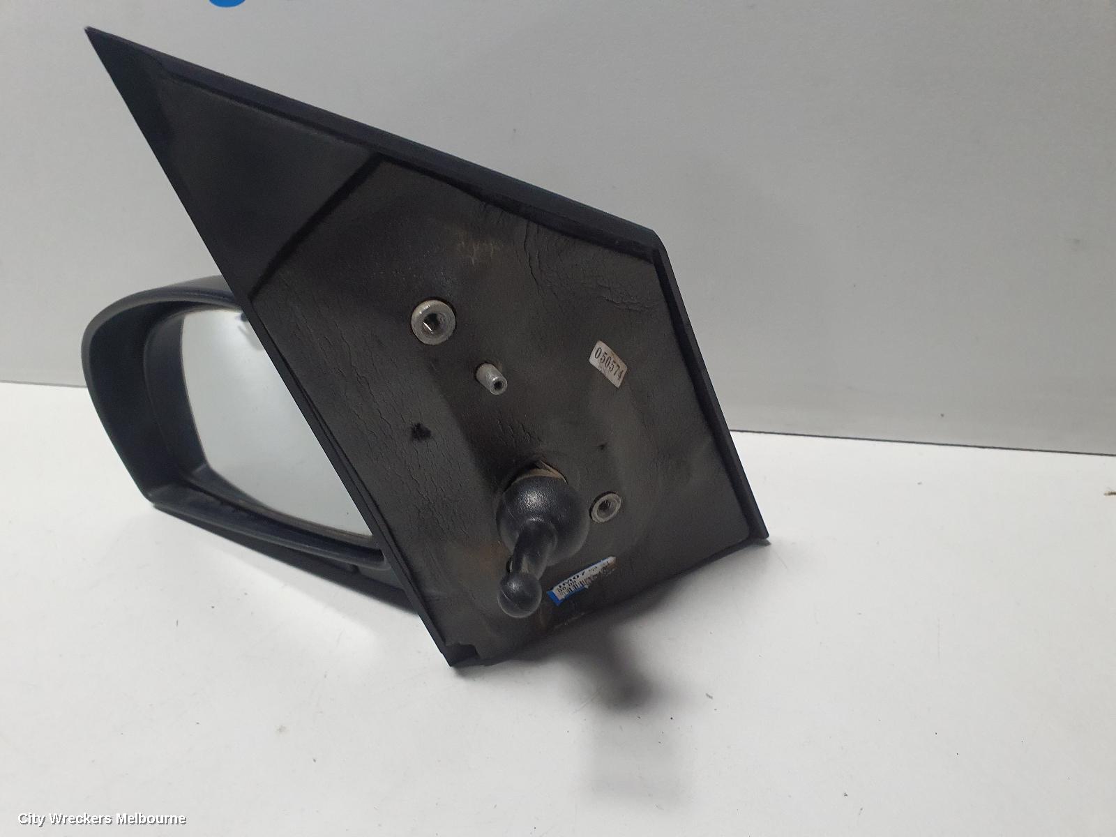 HYUNDAI GETZ LEFT DOOR MIRROR, TB, 3DR/5DR HATCH, MAN, 09/2002 - 09/2005