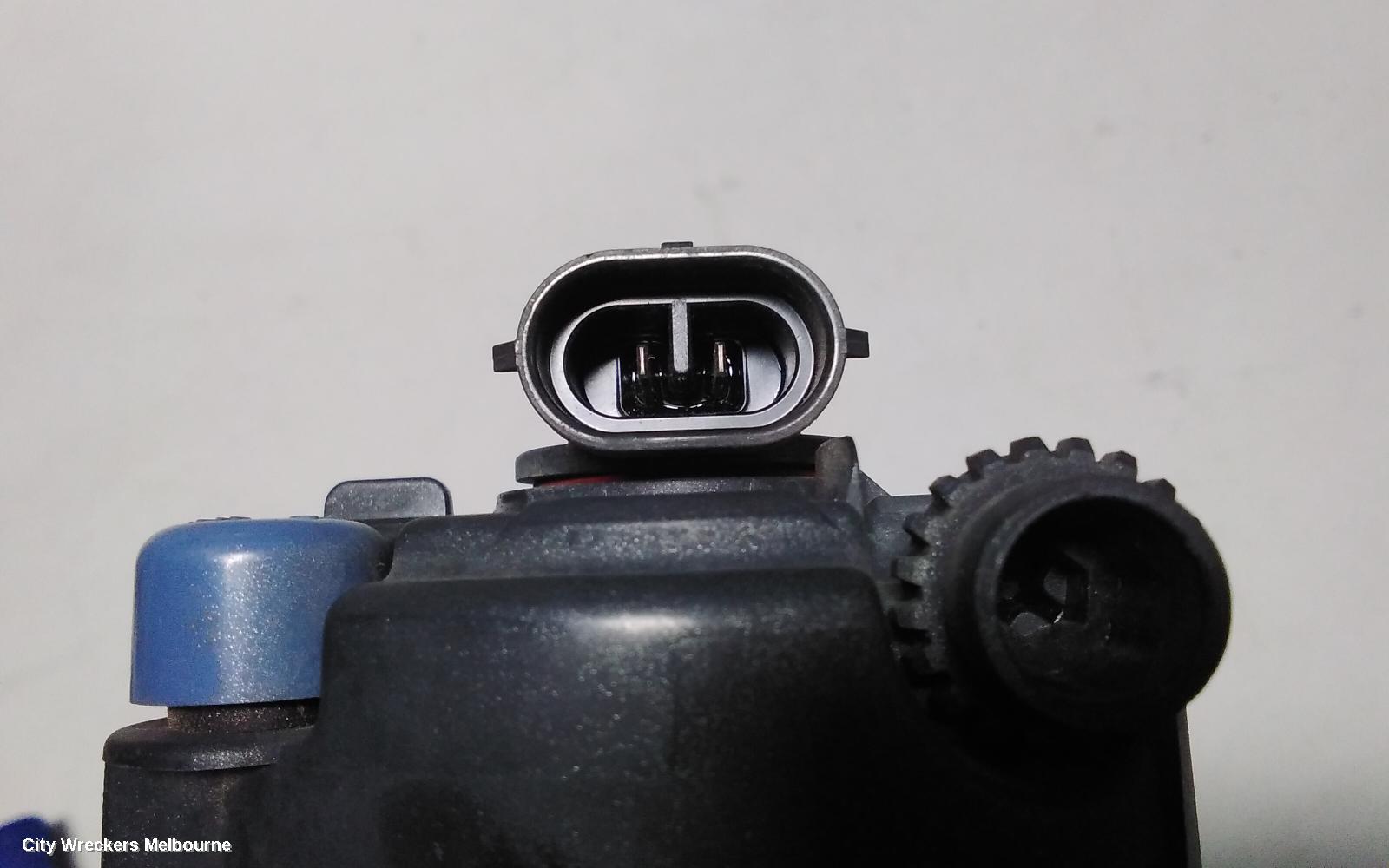 TOYOTA AURION LEFT INDICATOR/FOG/SIDE, BUMPER FOGLAMP, GSV40R, PRESARA/PRODIGY/TOURING, 10/2006 - 08/2009