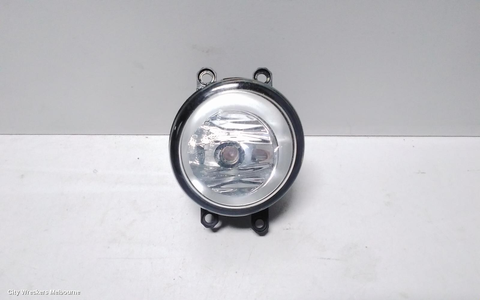 TOYOTA AURION RIGHT INDICATOR/FOG/SIDE, BUMPER FOGLAMP, GSV40R, PRESARA/PRODIGY/TOURING, 10/2006 - 08/2009