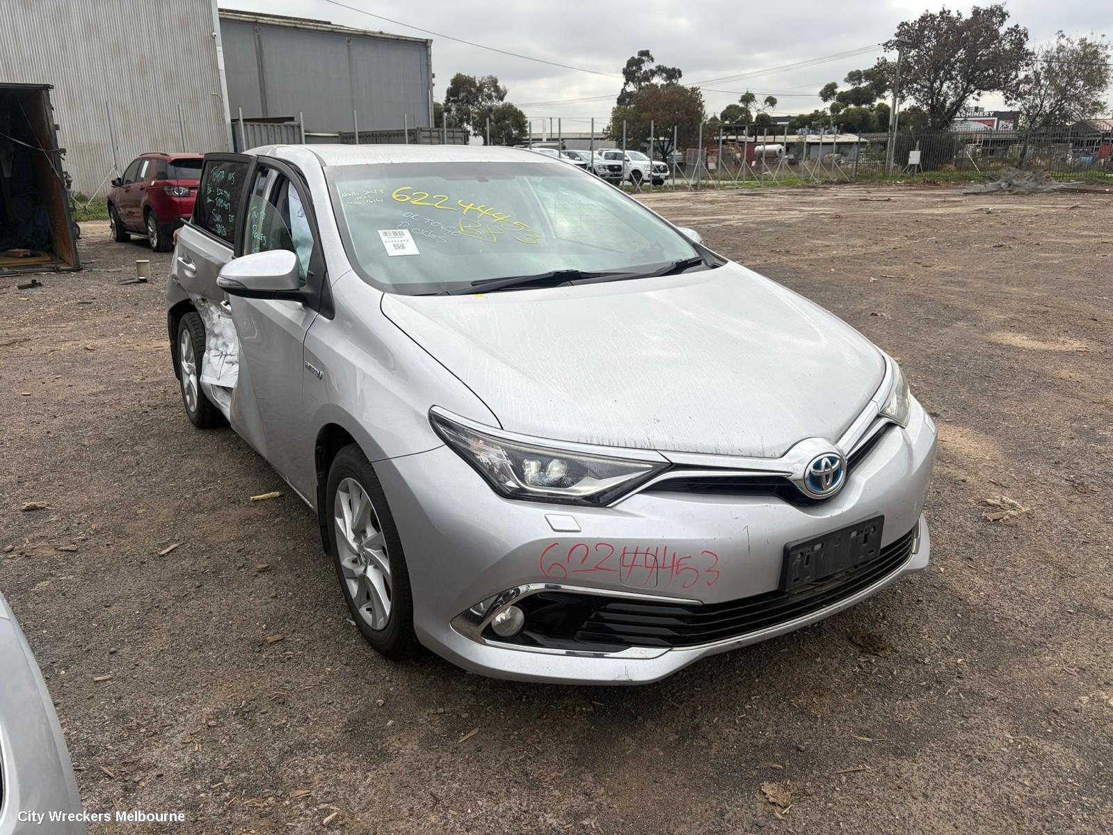 TOYOTA COROLLA RIGHT TAILLIGHT, ZRE182R, HATCH, 03/2015 - 06/2018