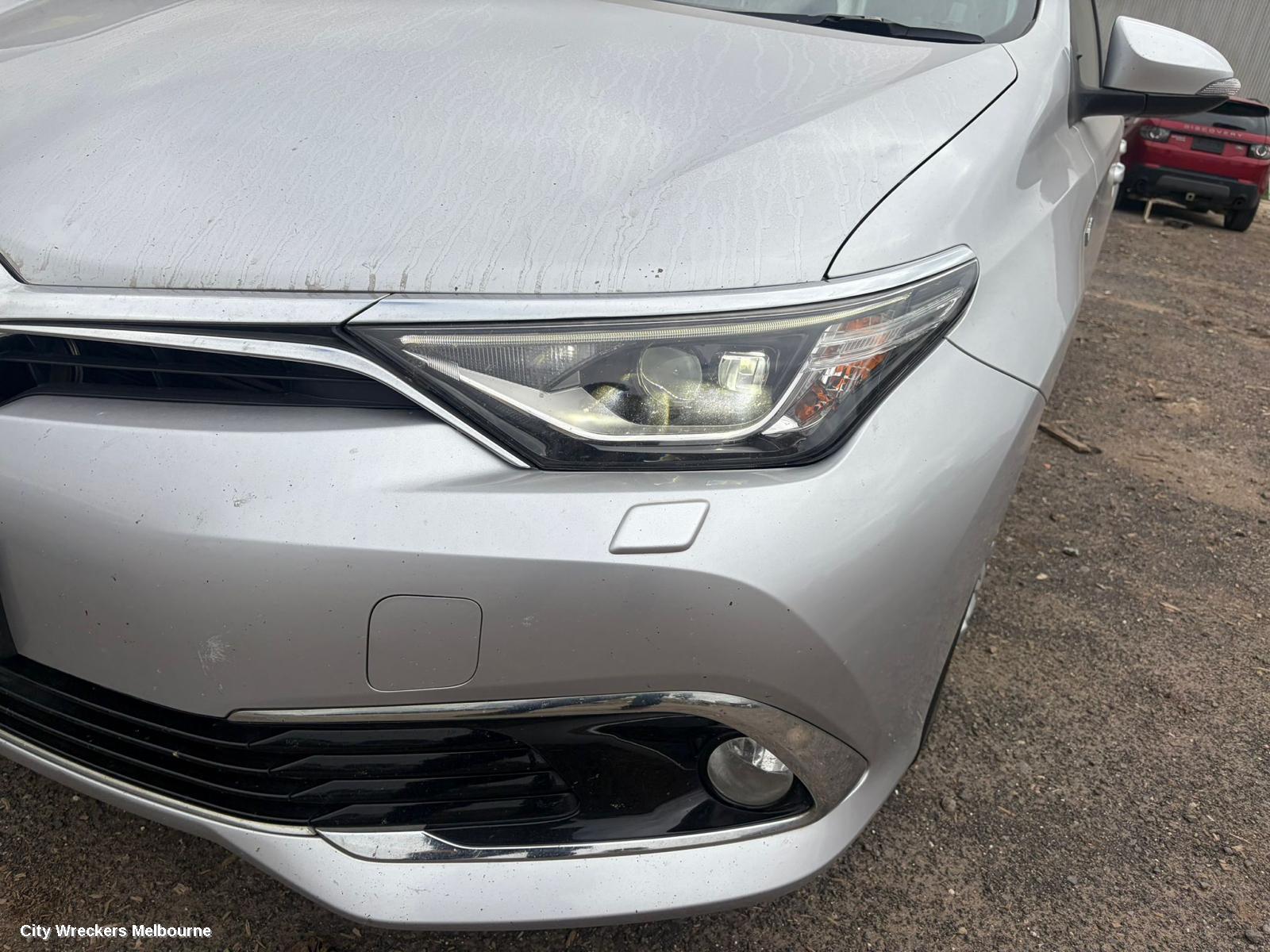 TOYOTA COROLLA RIGHT TAILLIGHT, ZRE182R, HATCH, 03/2015 - 06/2018