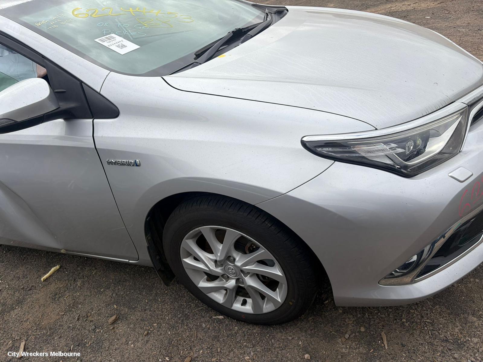 TOYOTA COROLLA RIGHT TAILLIGHT, ZRE182R, HATCH, 03/2015 - 06/2018