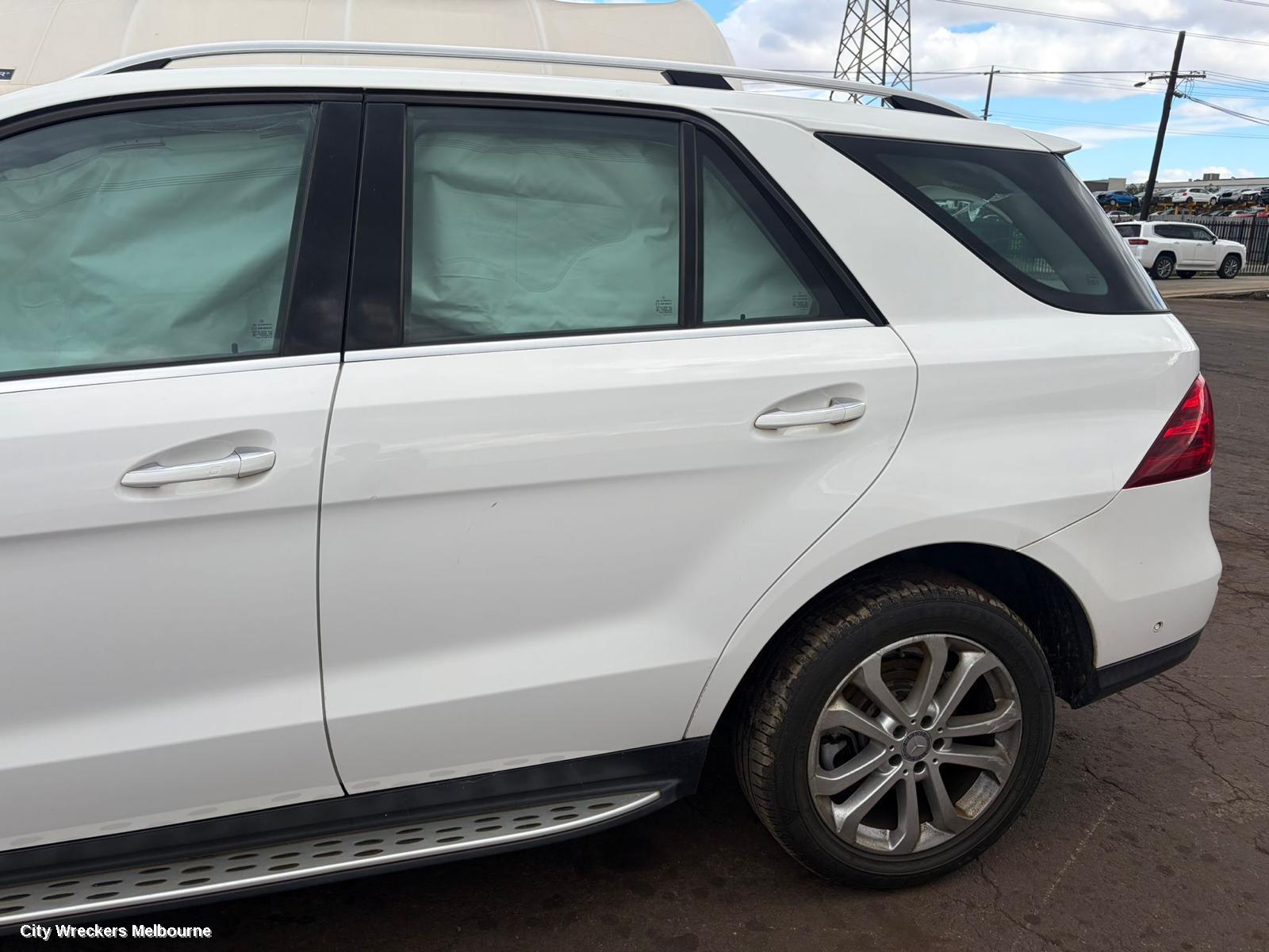 MERCEDES GLE CLASS LEFT TAILLIGHT, W166, WAGON, LED TYPE, 06/2015 - 04/2019