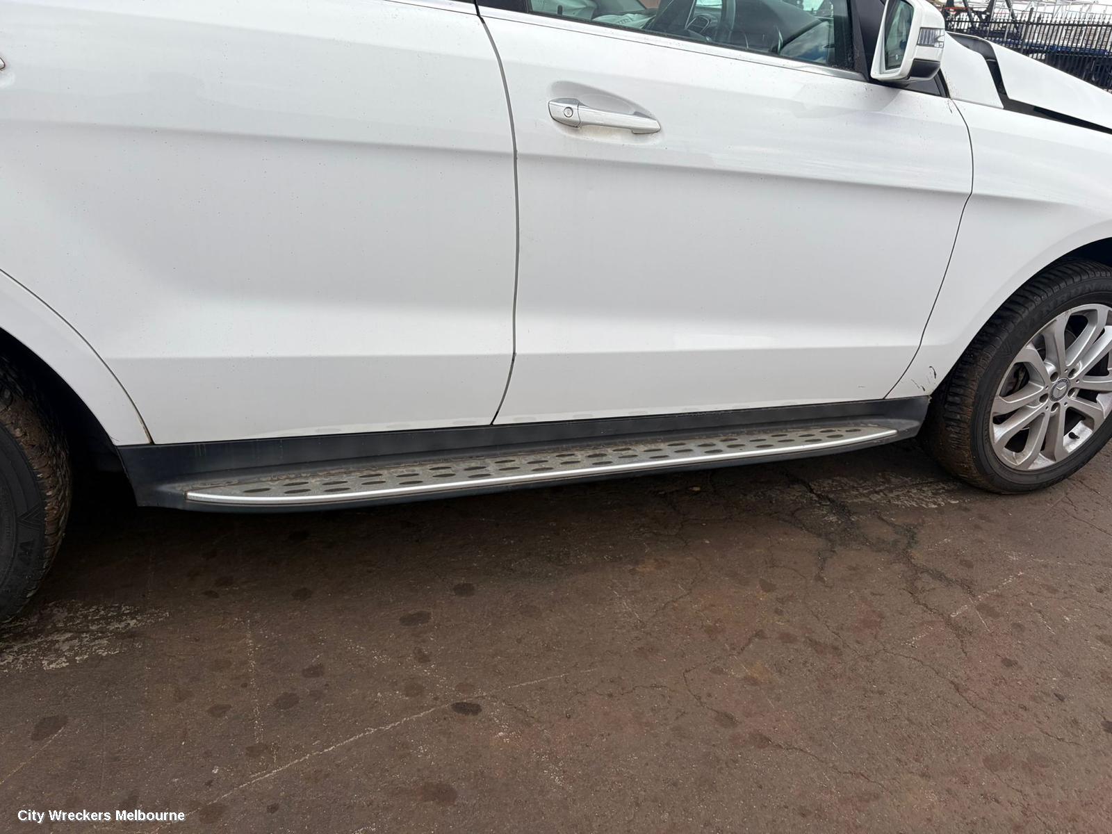 MERCEDES GLE CLASS LEFT TAILLIGHT, W166, WAGON, LED TYPE, 06/2015 - 04/2019