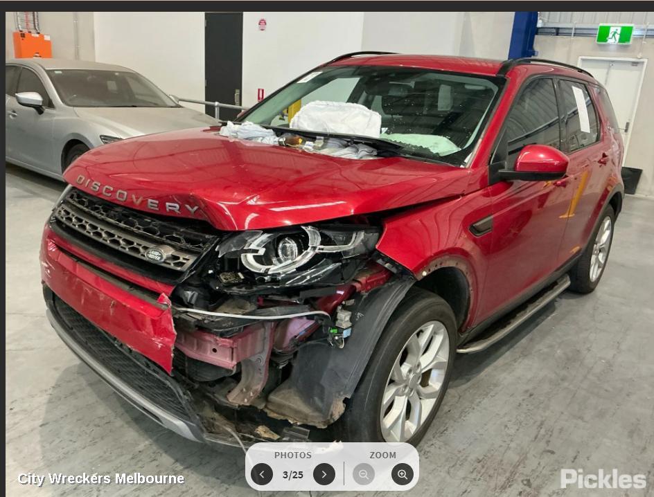 LAND ROVER DISCOVERY SPORT LEFT FRONT HUB ASSEMBLY, L550, 01/2015 - 06/2019