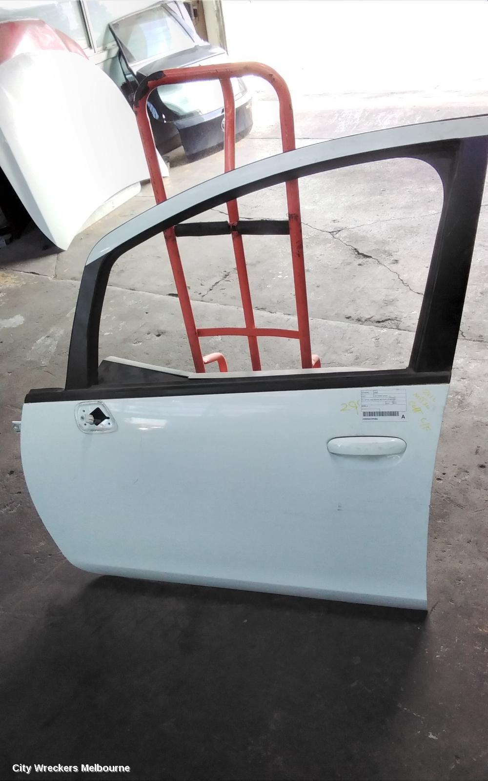MITSUBISHI COLT LEFT FRONT DOOR, RG, HATCH, NON BARREL KEY TYPE, 01/2002 - 11/2011