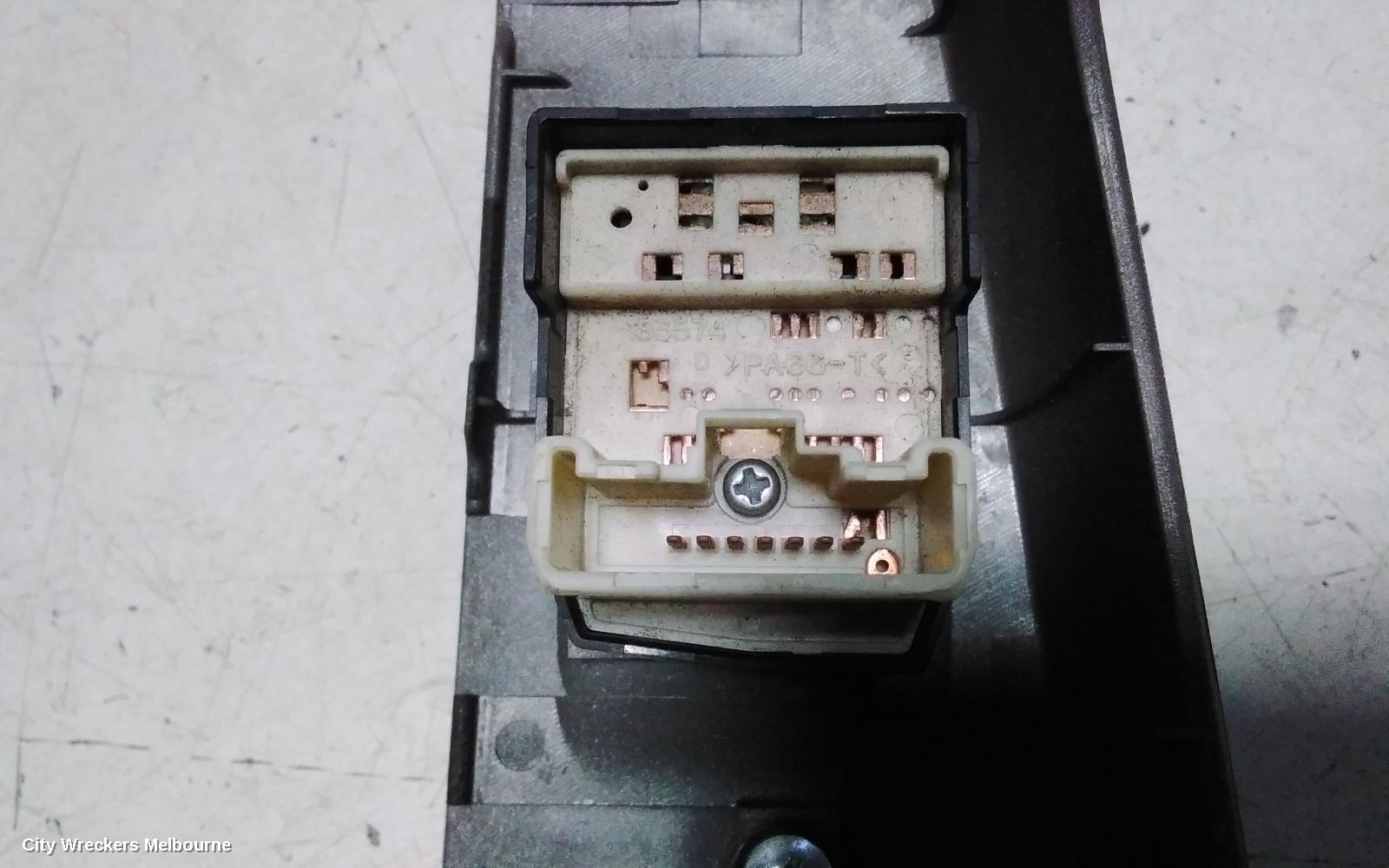 TOYOTA PRIUS PWR DR WIND SWITCH, NHW20R, RH FRONT (MASTER SWITCH), 10/2003 - 05/2009