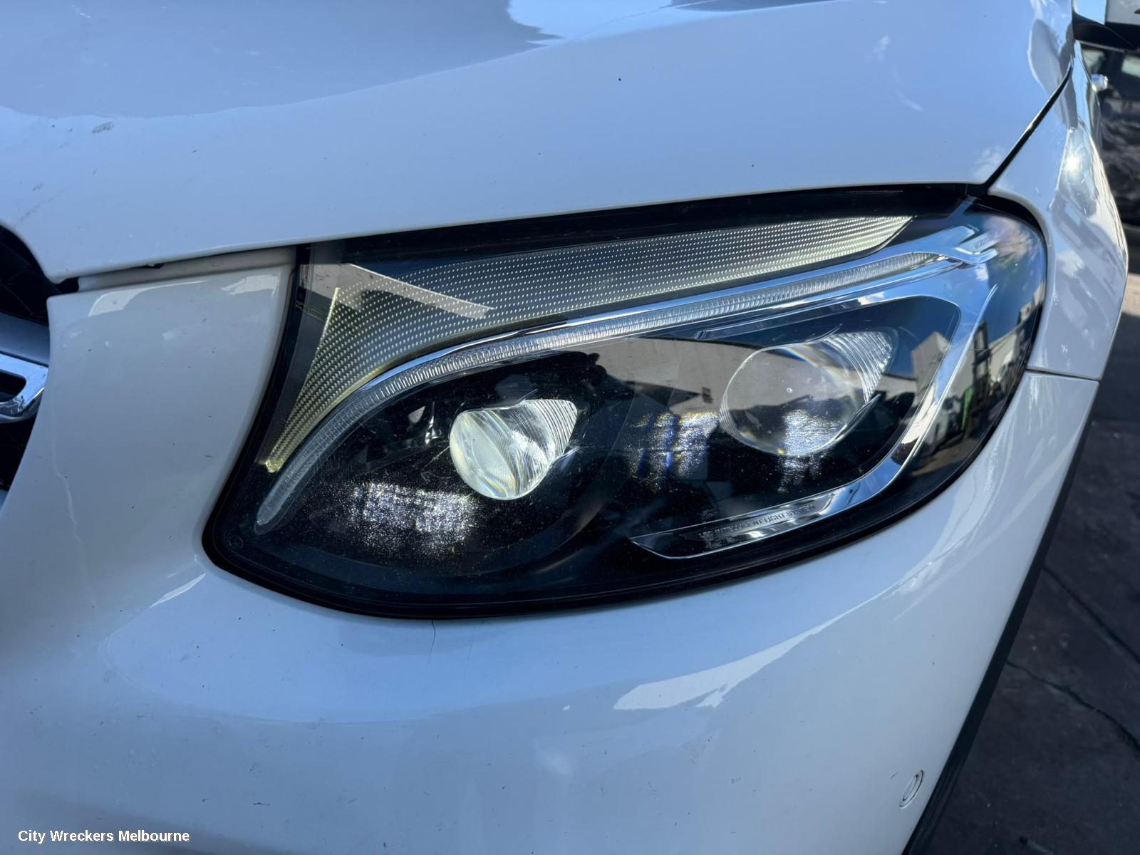 MERCEDES GLC CLASS RIGHT TAILLIGHT, SUV TYPE, X253, 09/2015 - 08/2019