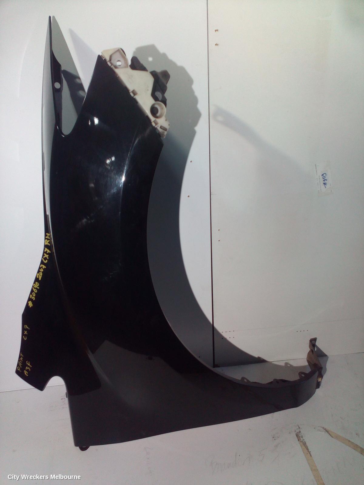 MAZDA CX7 RIGHT GUARD, ER, 11/2006 - 02/2012