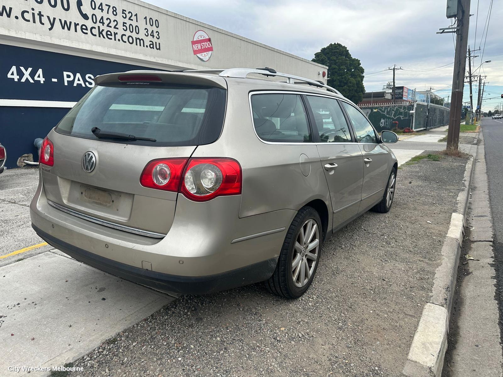 VOLKSWAGEN PASSAT LEFT TAILLIGHT, 3C/MK6 B6, WAGON, NON TINTED TYPE, 03/2006 - 09/2010