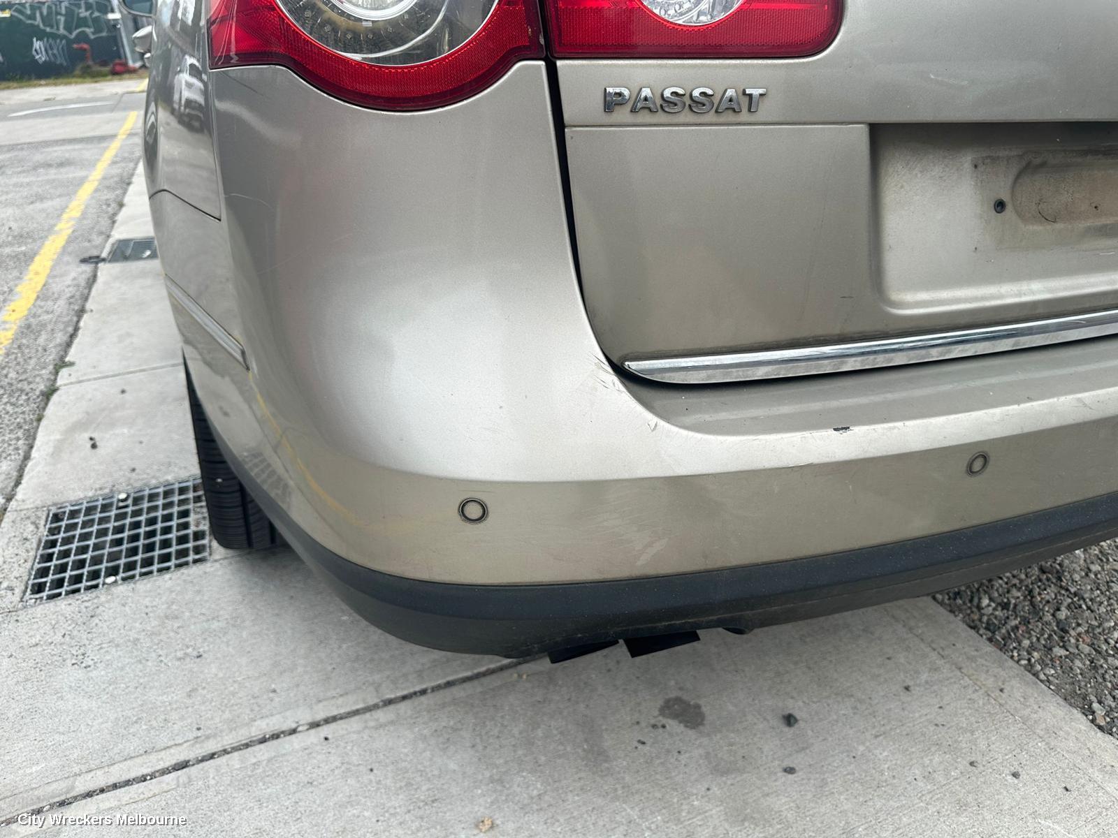 VOLKSWAGEN PASSAT LEFT TAILLIGHT, 3C/MK6 B6, WAGON, NON TINTED TYPE, 03/2006 - 09/2010