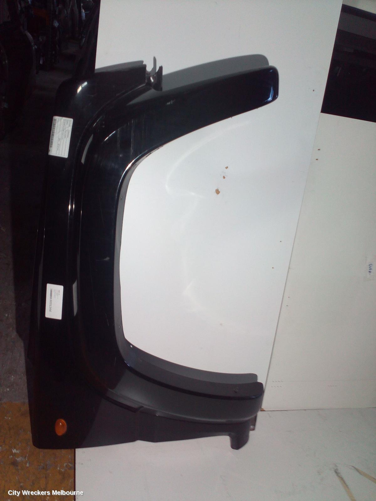 JEEP CHEROKEE RIGHT GUARD, KJ, GUARD W/ FLARE, 09/2001 - 10/2004