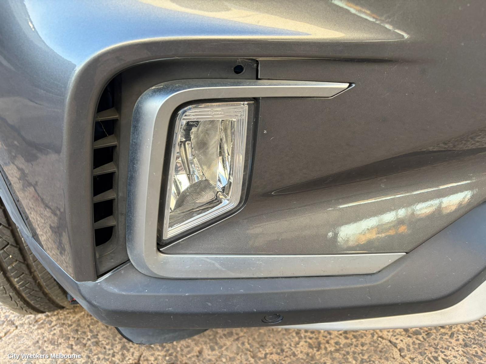 LDV D90 LEFT GUARD LINER, SV9A, FRONT, 11/2017 ONWARDS