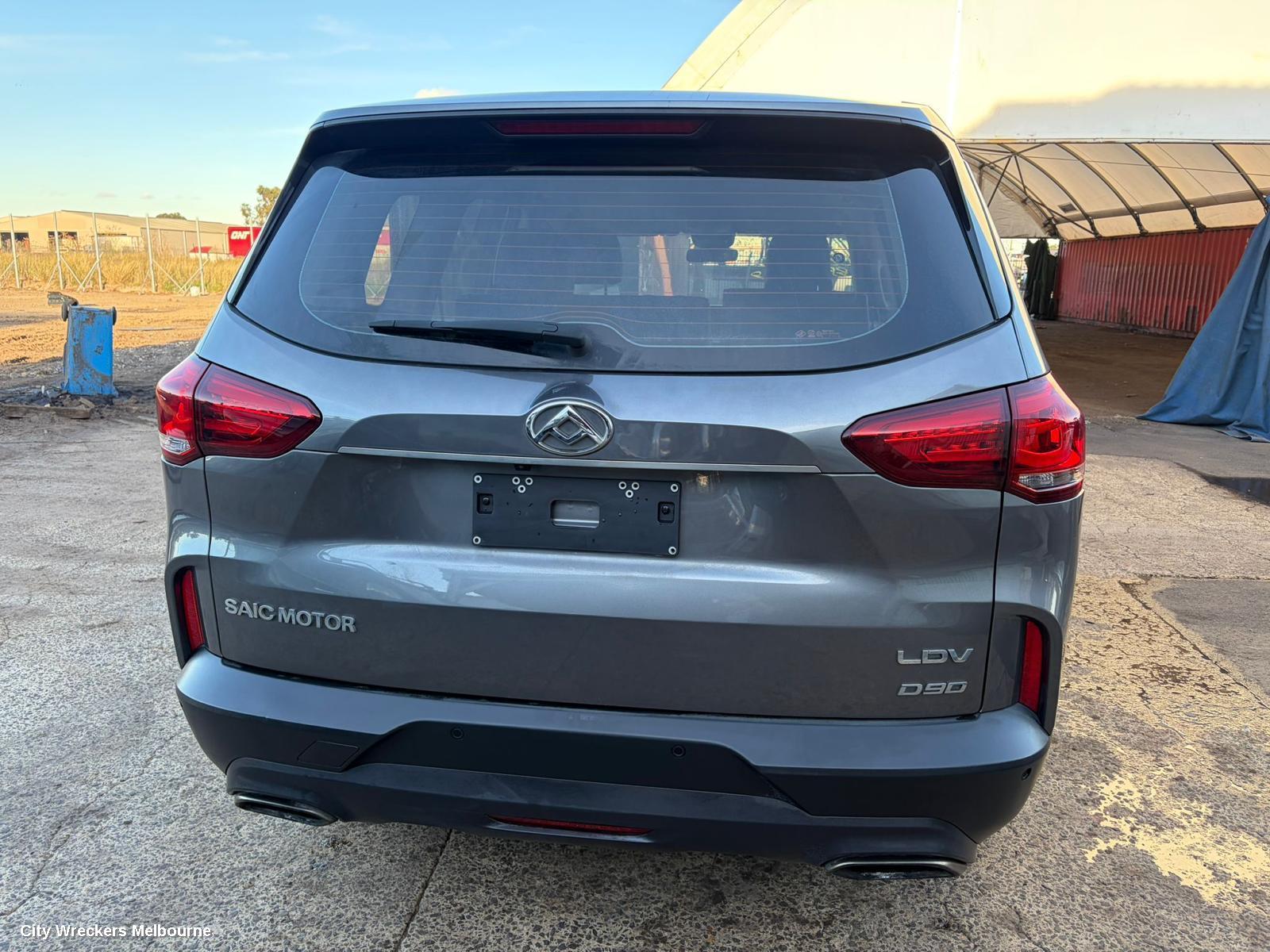 LDV D90 LEFT GUARD LINER, SV9A, FRONT, 11/2017 ONWARDS