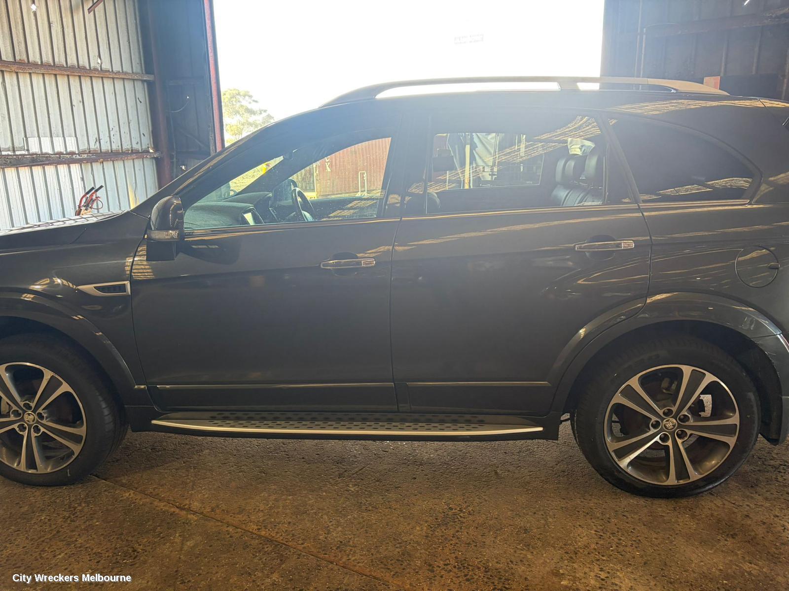 HOLDEN CAPTIVA LEFT FRONT HUB ASSEMBLY, CG, 01/2011 - 06/2018