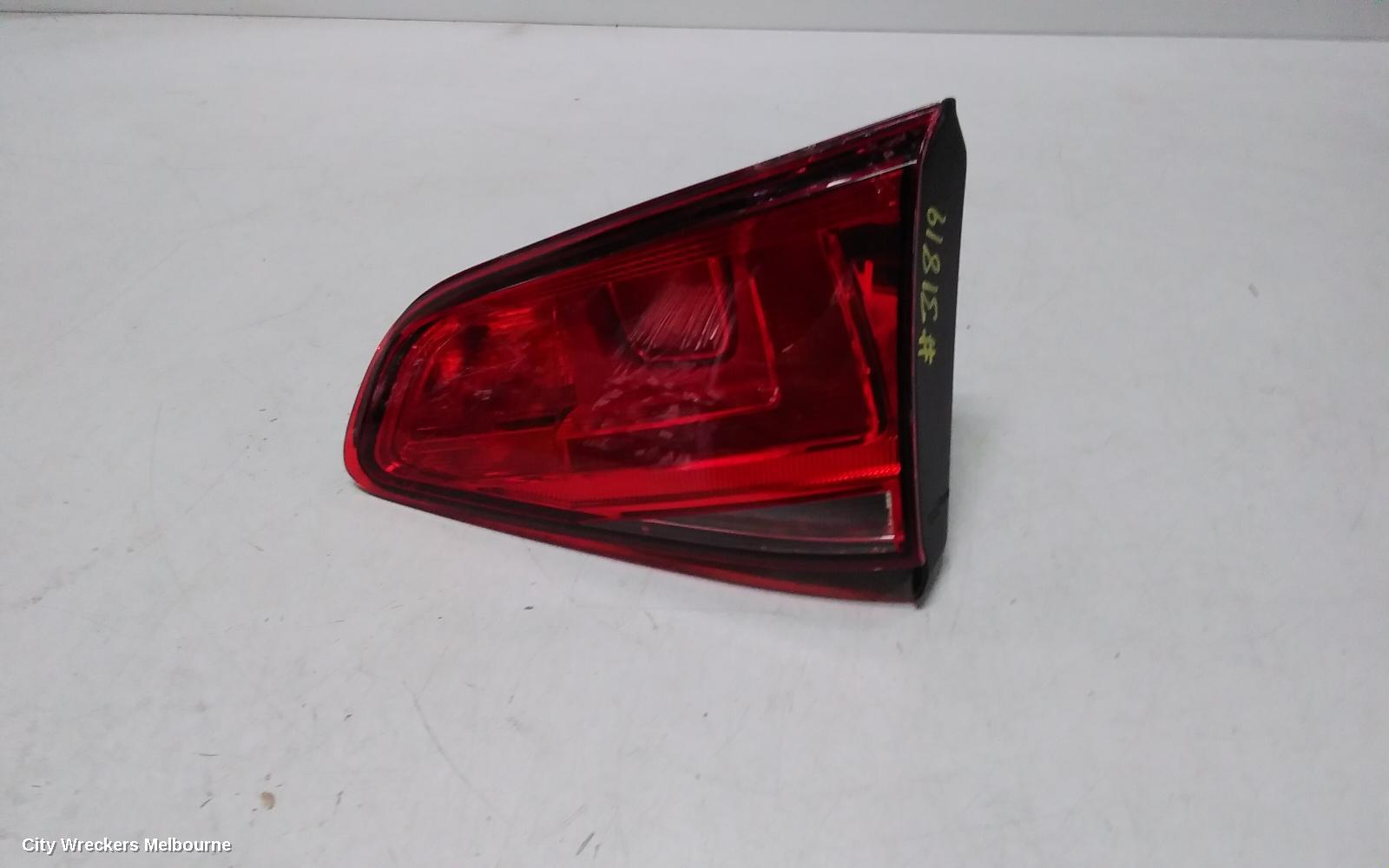 VOLKSWAGEN GOLF LEFT TAILLIGHT, GEN 7, HATCH, STANDARD, TRENDLINE/COMFORTLINE, NON LED TYPE, NON TINTED TYPE, 03/2013 - 03/2017
