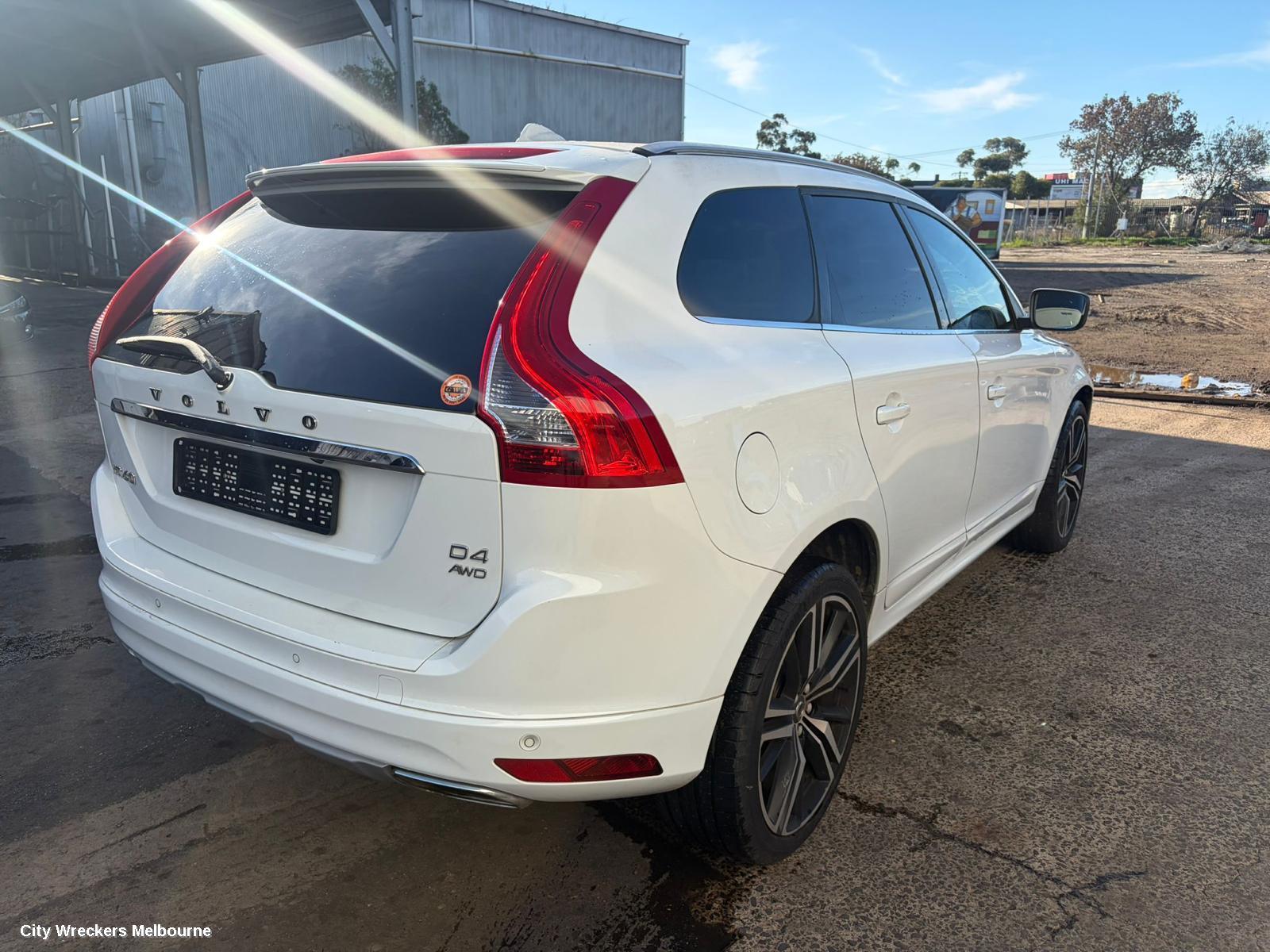 VOLVO XC60 LEFT FRONT STRUT, NON ACTIVE CHASSIS TYPE, CODE RA03, DYNAMIC, DZ, 02/2009 - 04/2017