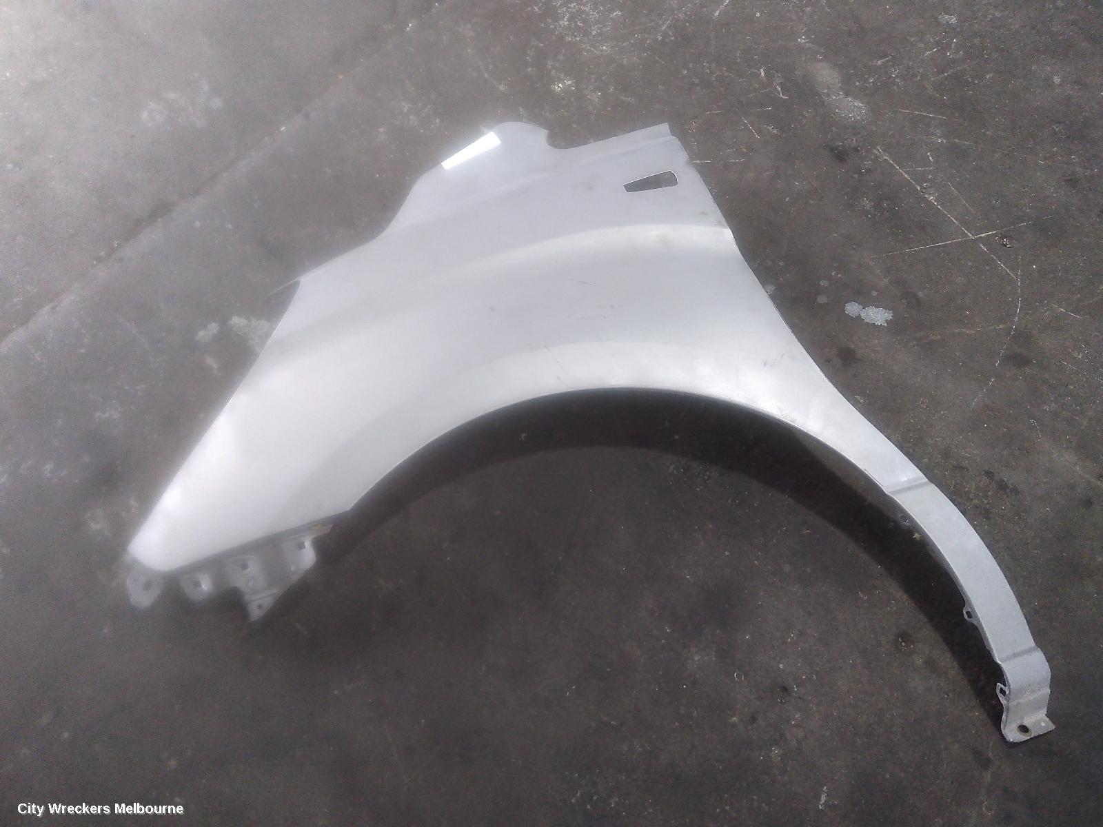HYUNDAI ILOAD/IMAX LEFT GUARD, TQ, ILOAD, NON MOULD TYPE, 11/2007 - 02/2018