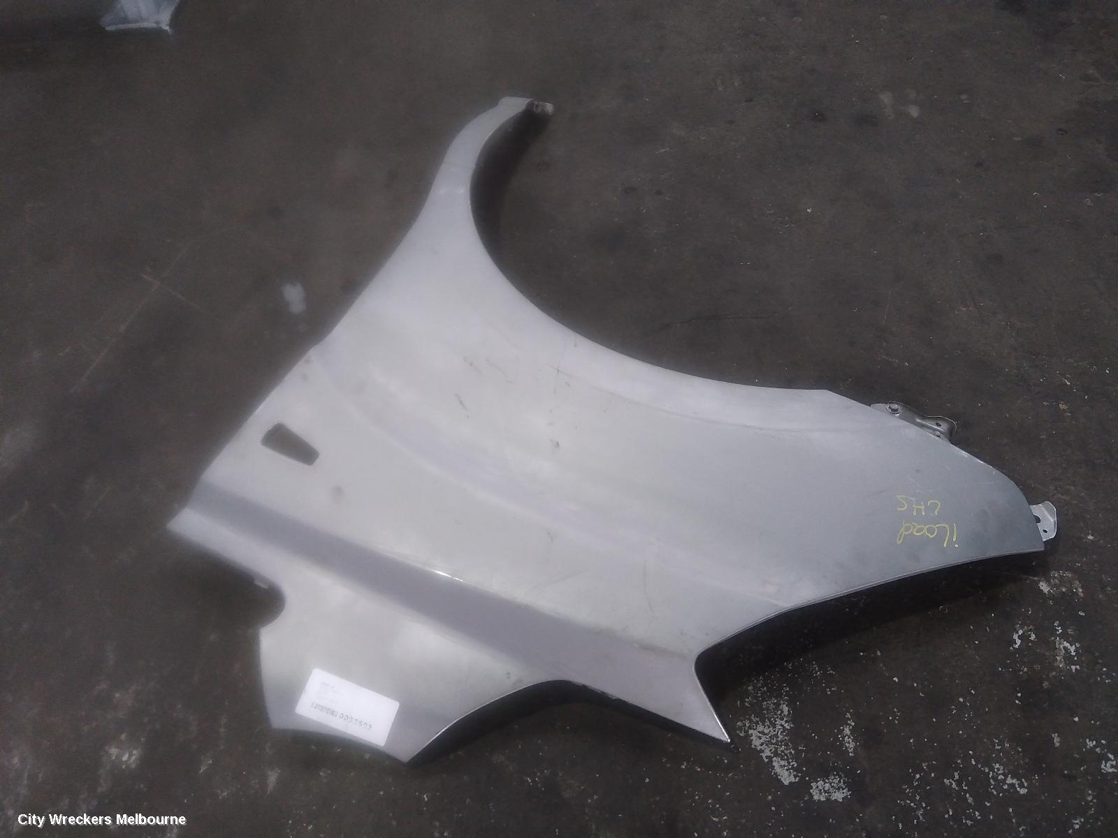 HYUNDAI ILOAD/IMAX LEFT GUARD, TQ, ILOAD, NON MOULD TYPE, 11/2007 - 02/2018
