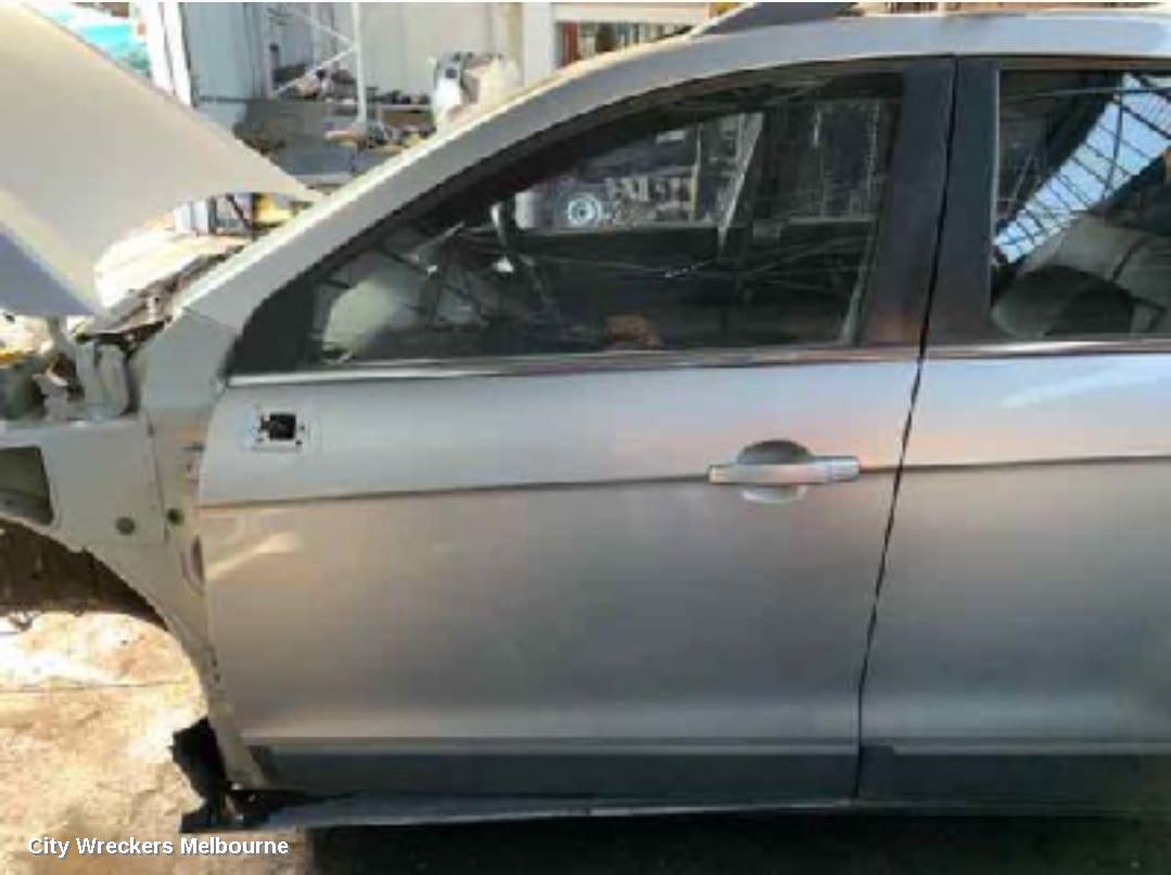 HOLDEN CAPTIVA LEFT FRONT DOOR, CG, SX (4TH VIN = C), NON CURTAIN AIRBAG/SENSOR TYPE, 09/2006 - 06/2007