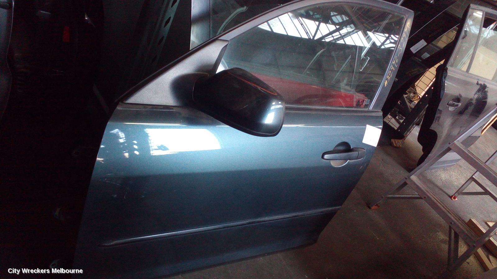 MAZDA 3 LEFT DOOR MIRROR, BK, MANUAL, SEDAN, 01/2004 - 04/2009