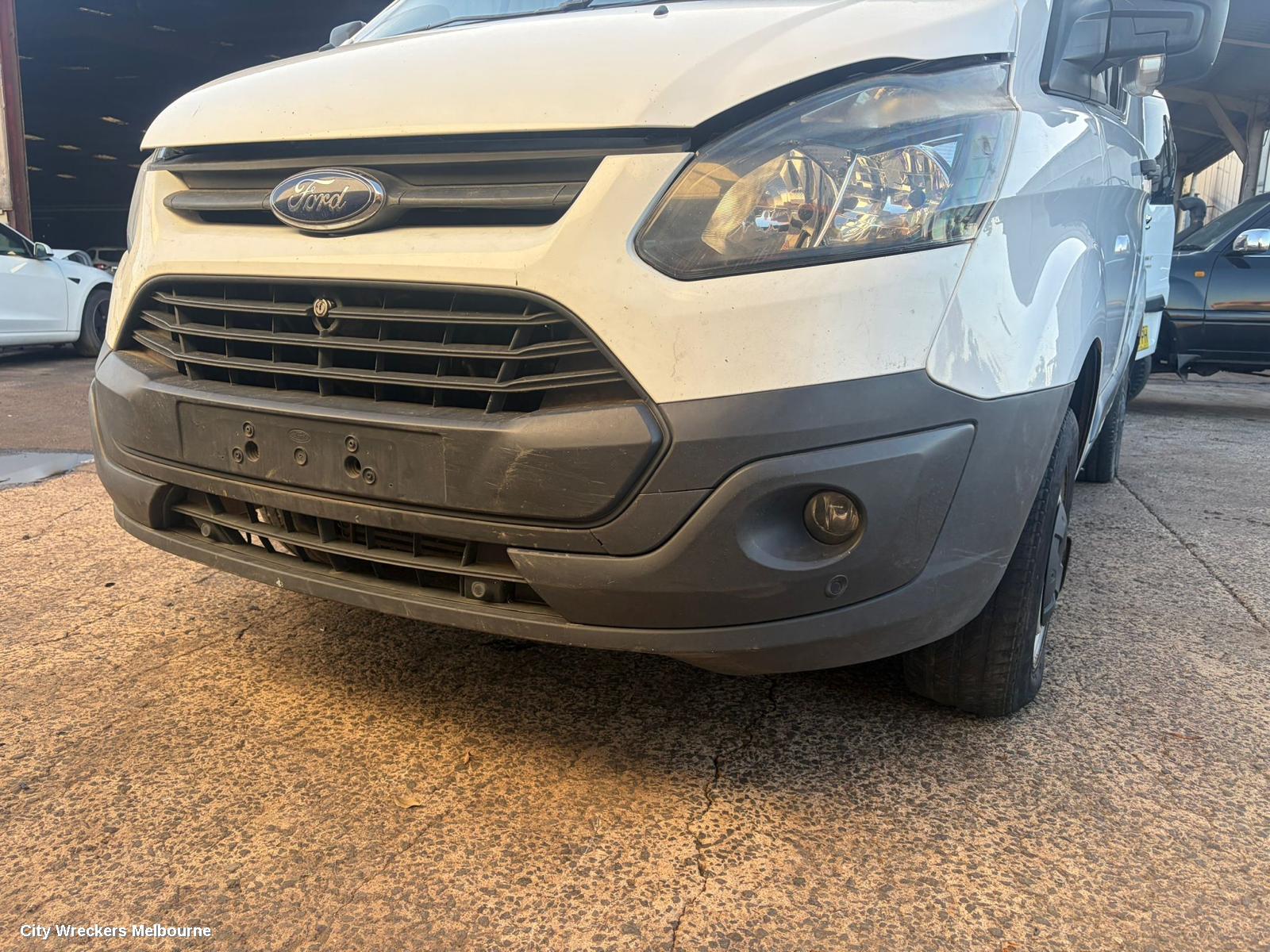 FORD TRANSIT CUSTOM LEFT FRONT HUB ASSEMBLY, VN, 09/2013 - 04/2019