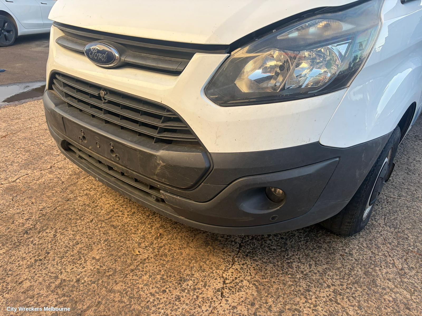 FORD TRANSIT CUSTOM LEFT FRONT HUB ASSEMBLY, VN, 09/2013 - 04/2019