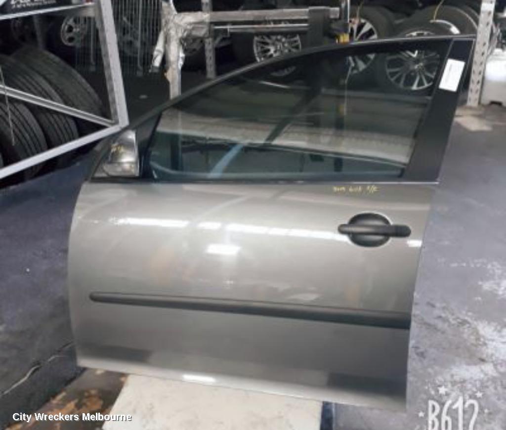 VOLKSWAGEN GOLF LEFT FRONT DOOR, GEN 5, 5DR HATCH, 06/2004 - 02/2009