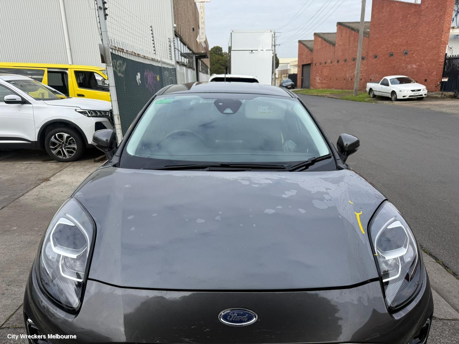 FORD PUMA LEFT GUARD LINER, FRONT, JK, 03/2020 ONWARDS