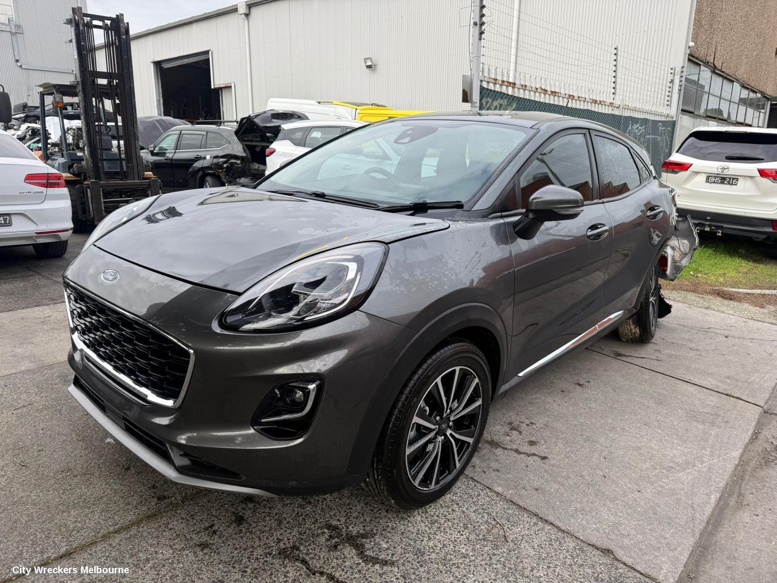 FORD PUMA LEFT GUARD LINER, FRONT, JK, 03/2020 ONWARDS