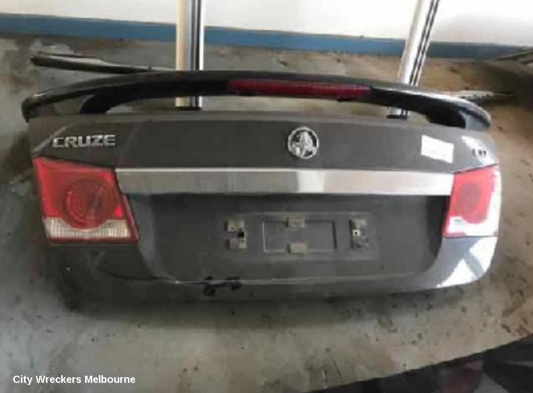 HOLDEN CRUZE BOOTLID/TAILGATE, BOOTLID, JG-JH, SEDAN, LARGE SPOILERED TYPE, 03/2009 - 01/2017