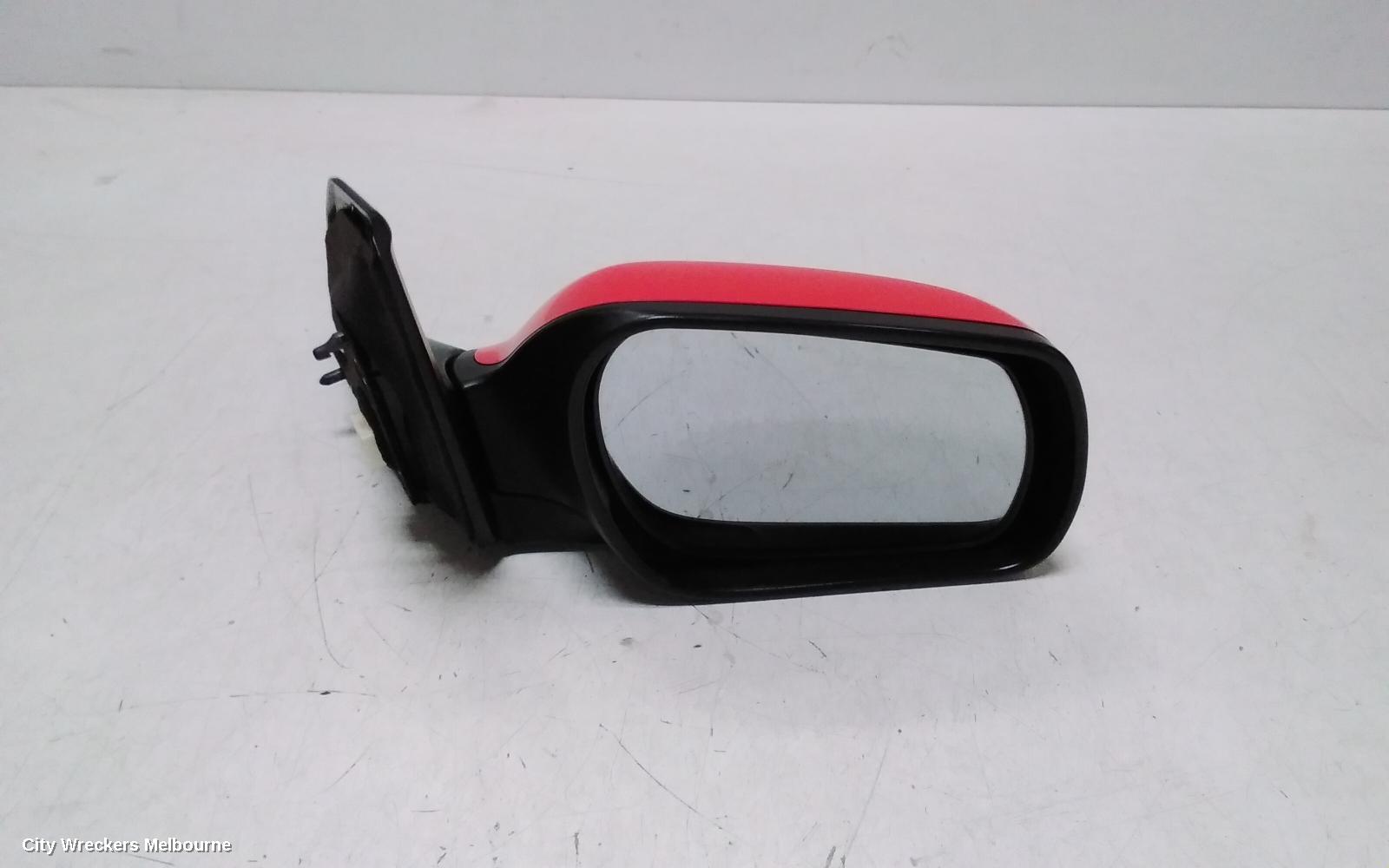 MAZDA 3 RIGHT DOOR MIRROR, BK, MANUAL, SEDAN/HATCH, 10/2003 - 04/2009