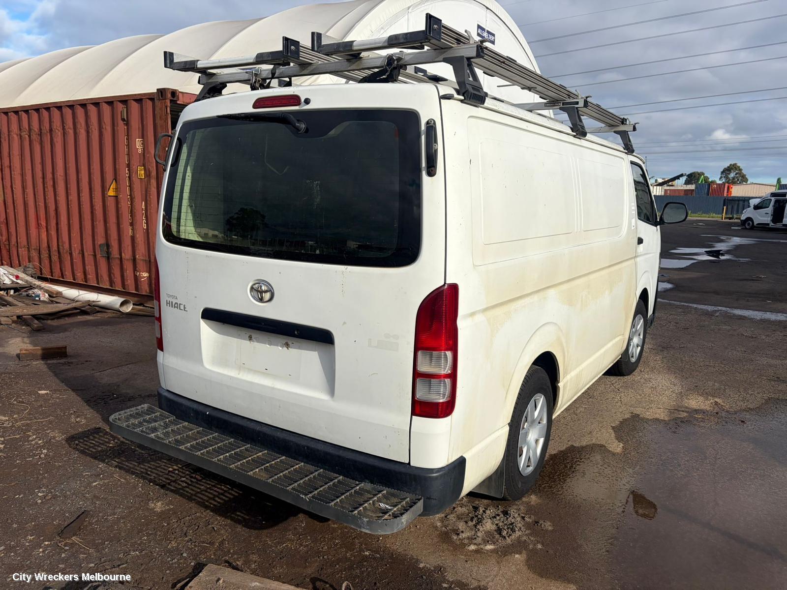 TOYOTA HIACE LEFT TAILLIGHT, LENS# 26-120, TRH/KDH, 01/2005 - 04/2019