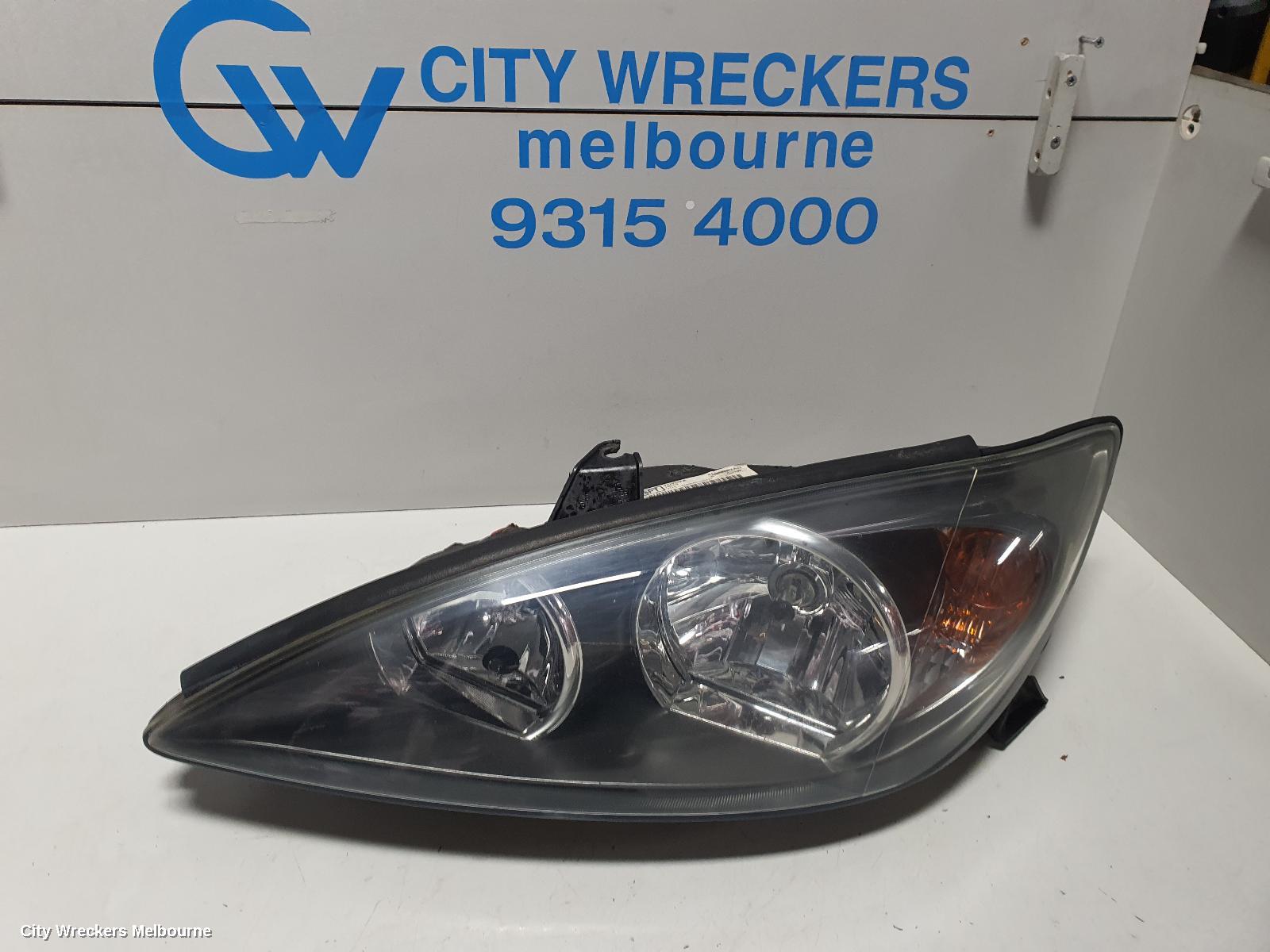 TOYOTA CAMRY LEFT HEADLAMP, SK36, SPORTIVO, BLACK INSERT TYPE, 08/2002 - 09/2004