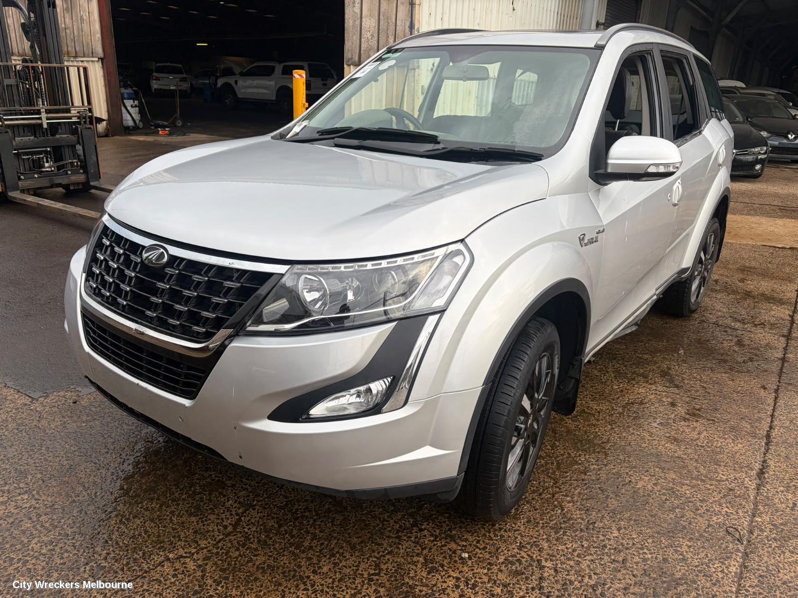 MAHINDRA XUV500 CONSOLE, 06/2012 - 12/2021