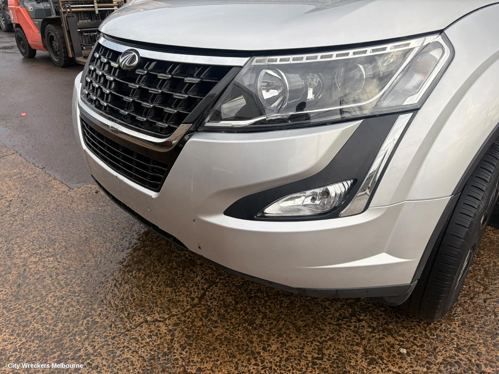 MAHINDRA XUV500 CONSOLE, 06/2012 - 12/2021