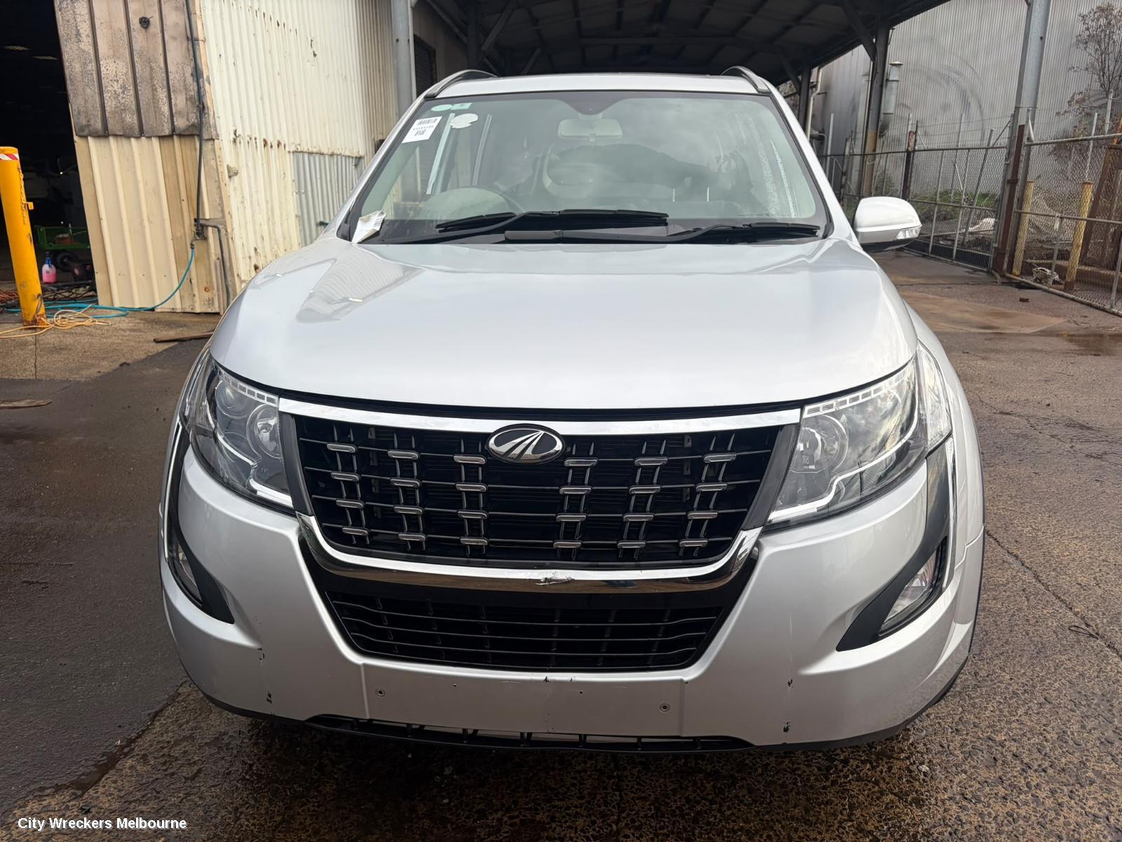 MAHINDRA XUV500 CONSOLE, 06/2012 - 12/2021