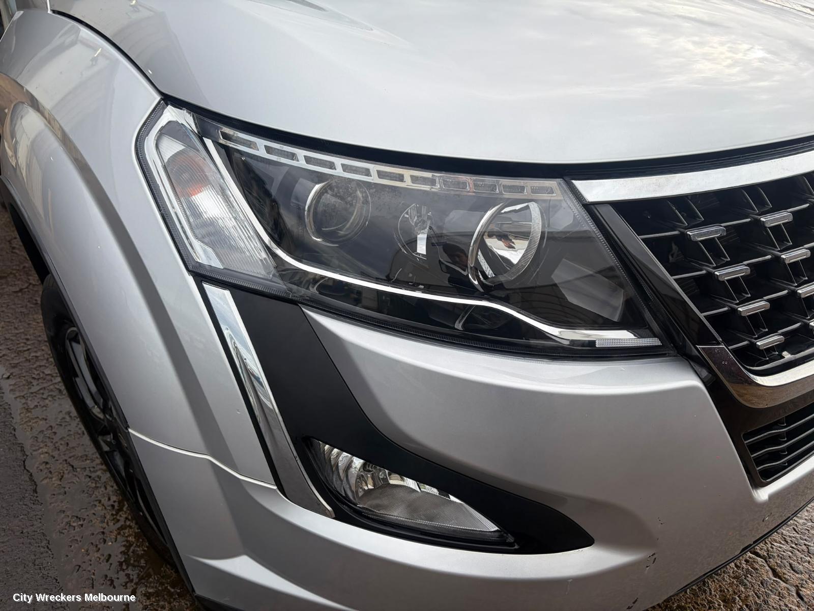 MAHINDRA XUV500 CONSOLE, 06/2012 - 12/2021