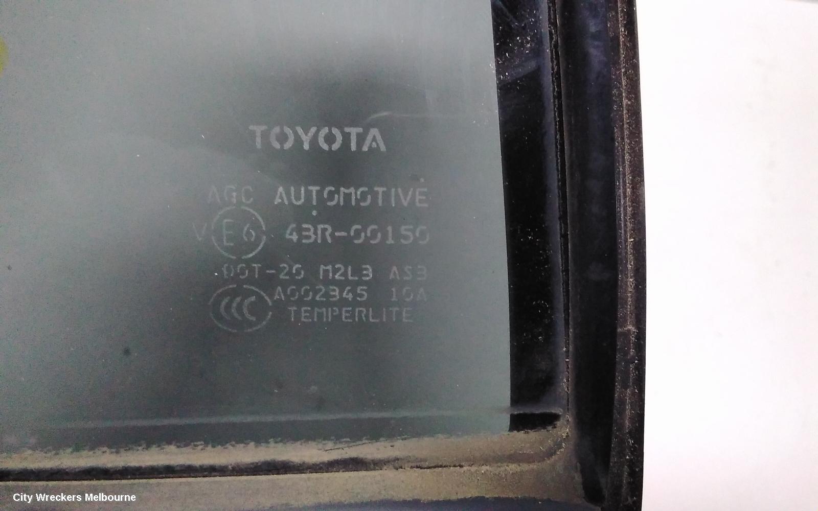 TOYOTA KLUGER LEFT REAR 1/4 DOOR GLASS, GSU40-GSU45, 05/2007 - 02/2014